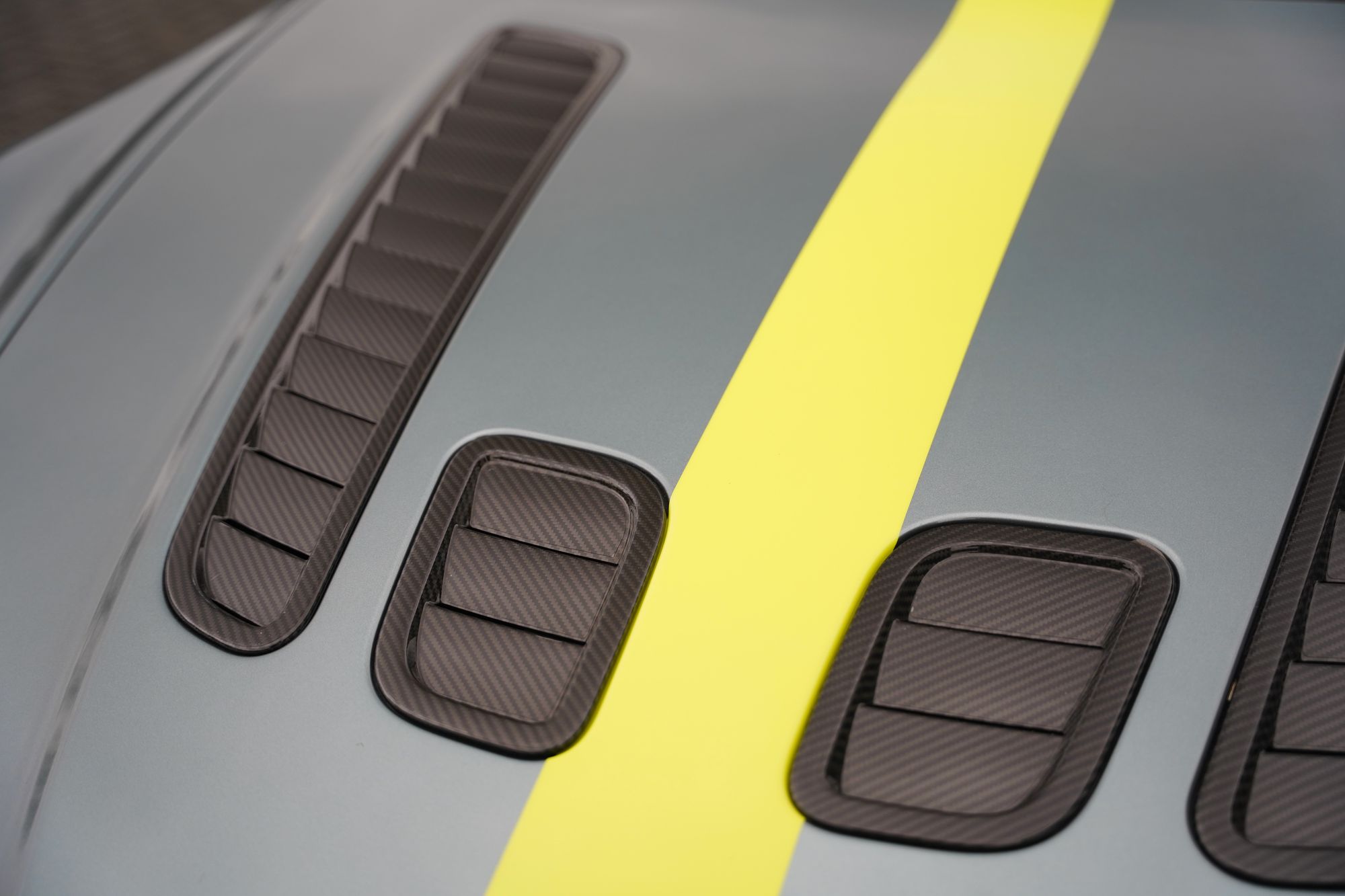 2017 Aston Martin V12 Vantage AMR