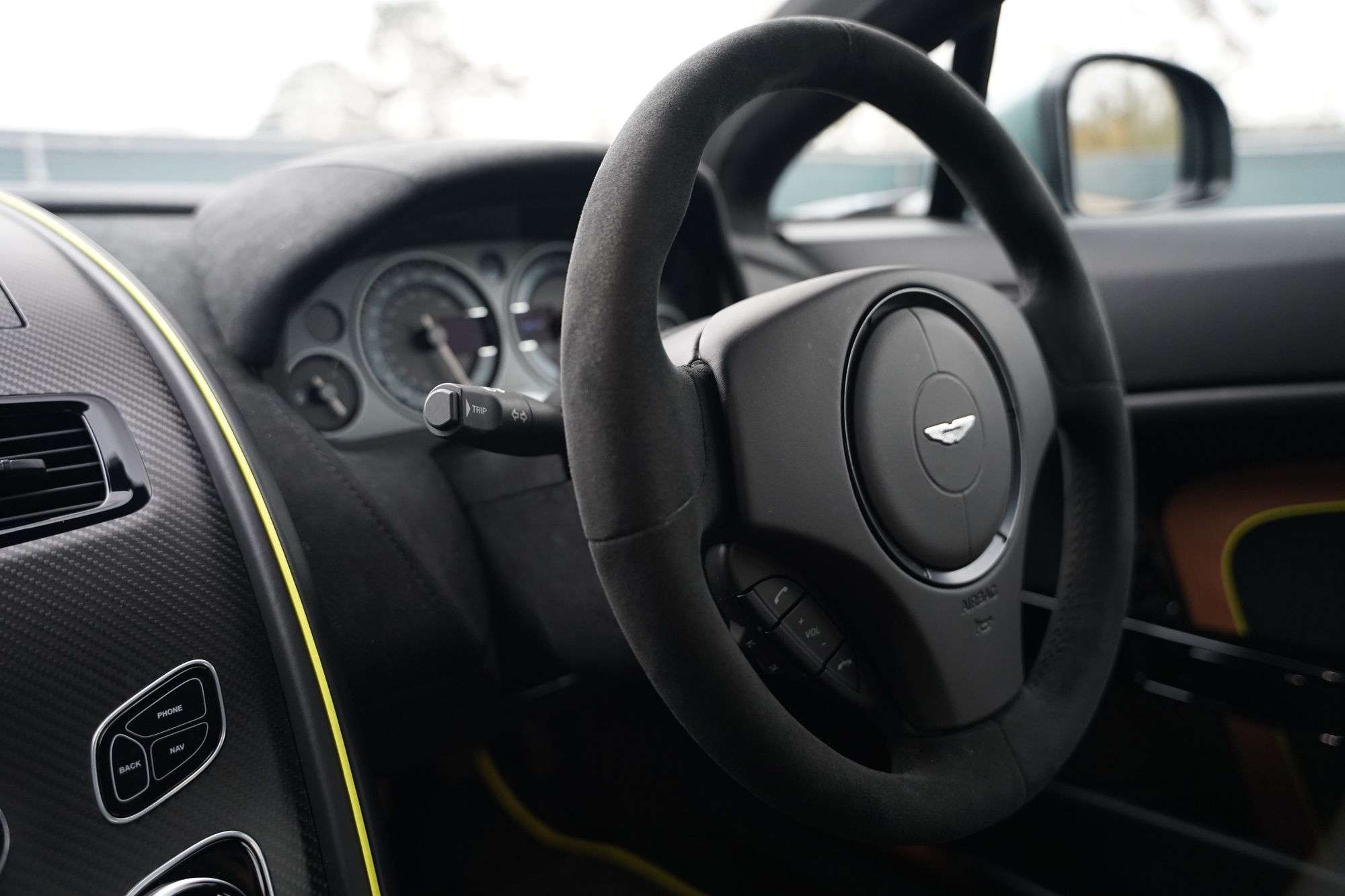 2017 Aston Martin V12 Vantage AMR