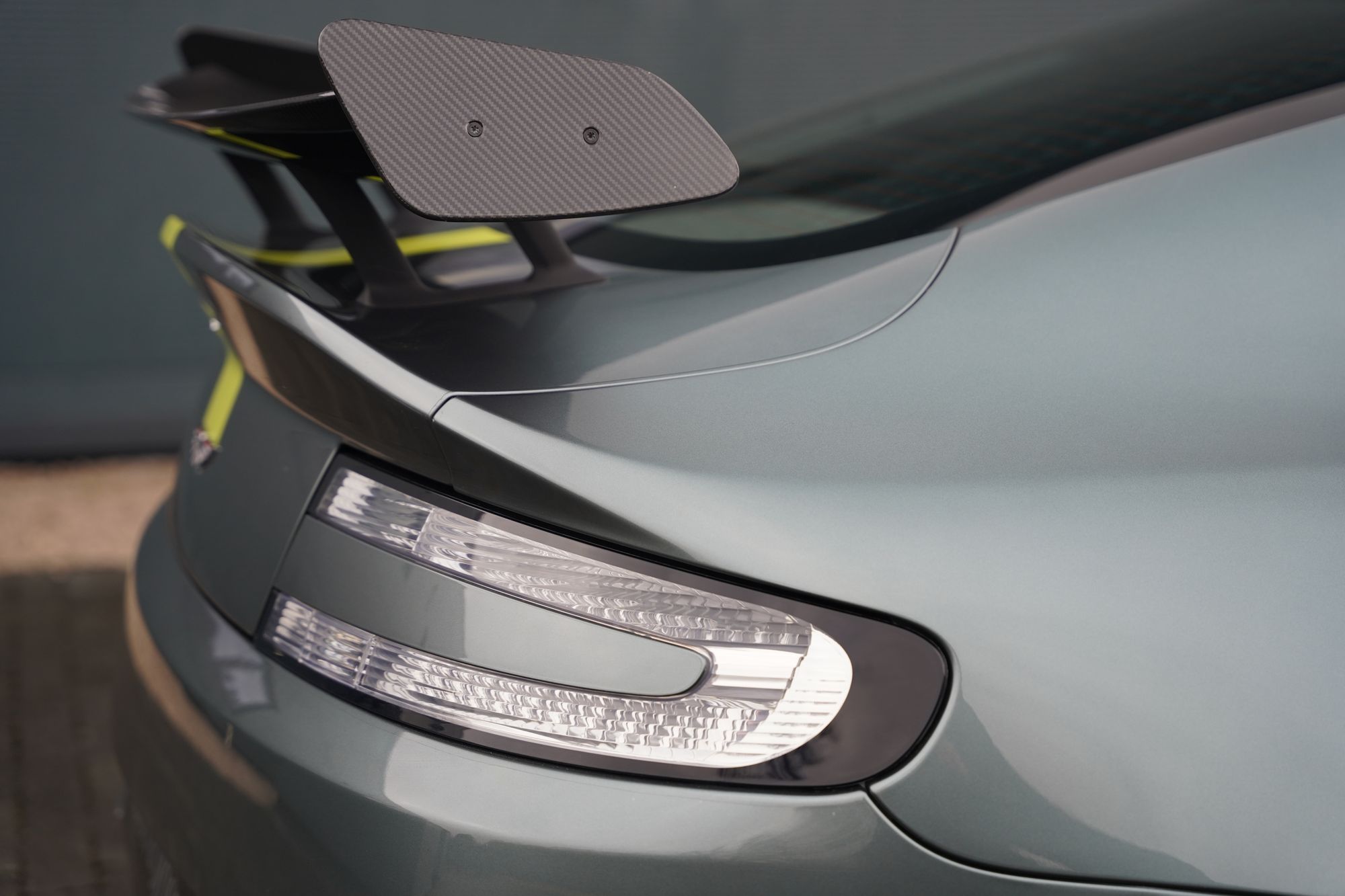 2017 Aston Martin V12 Vantage AMR