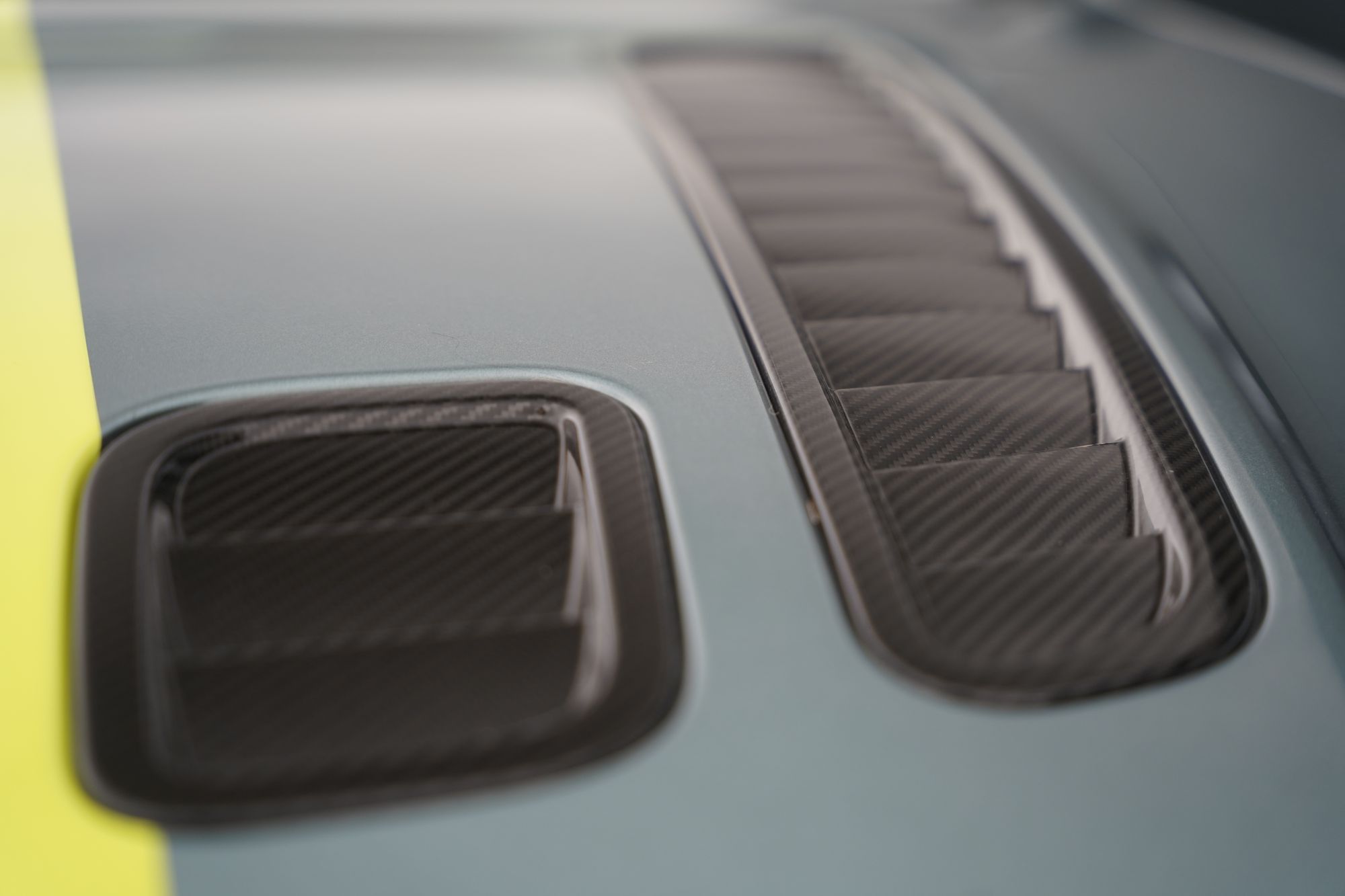 2017 Aston Martin V12 Vantage AMR