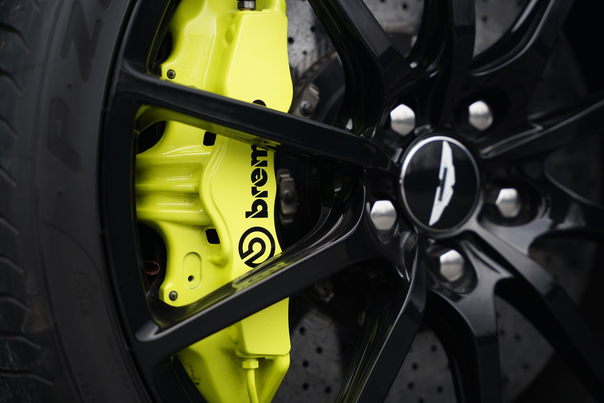 2017 Aston Martin V12 Vantage AMR