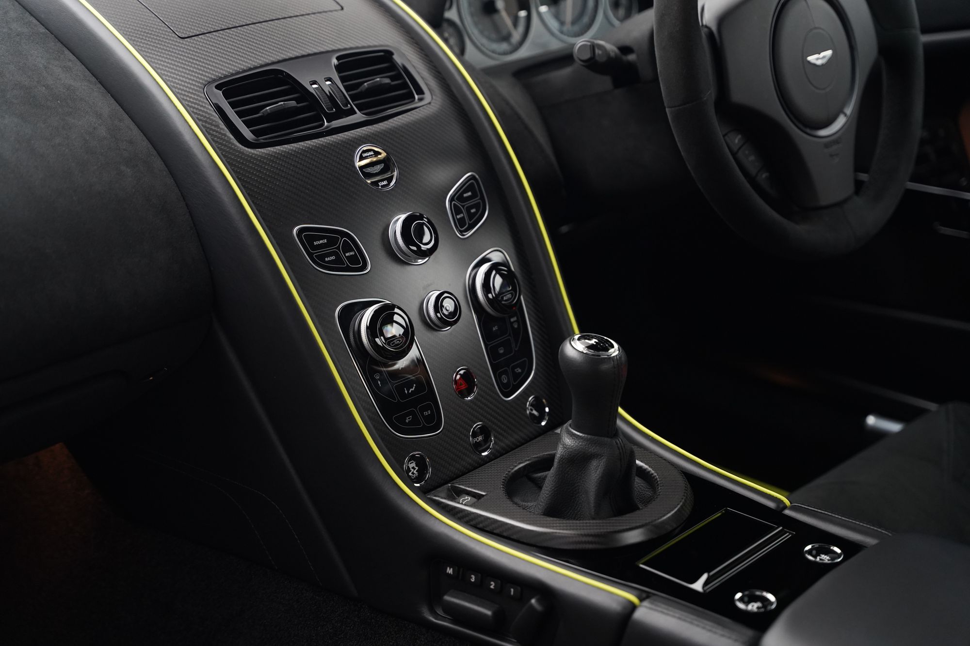 2017 Aston Martin V12 Vantage AMR