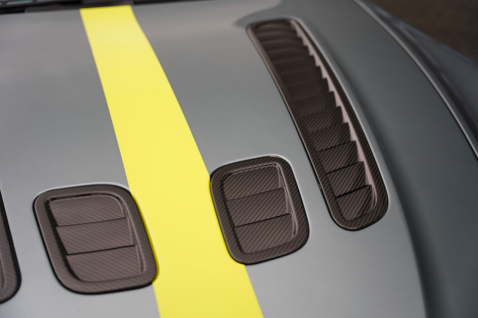 2017 Aston Martin V12 Vantage AMR