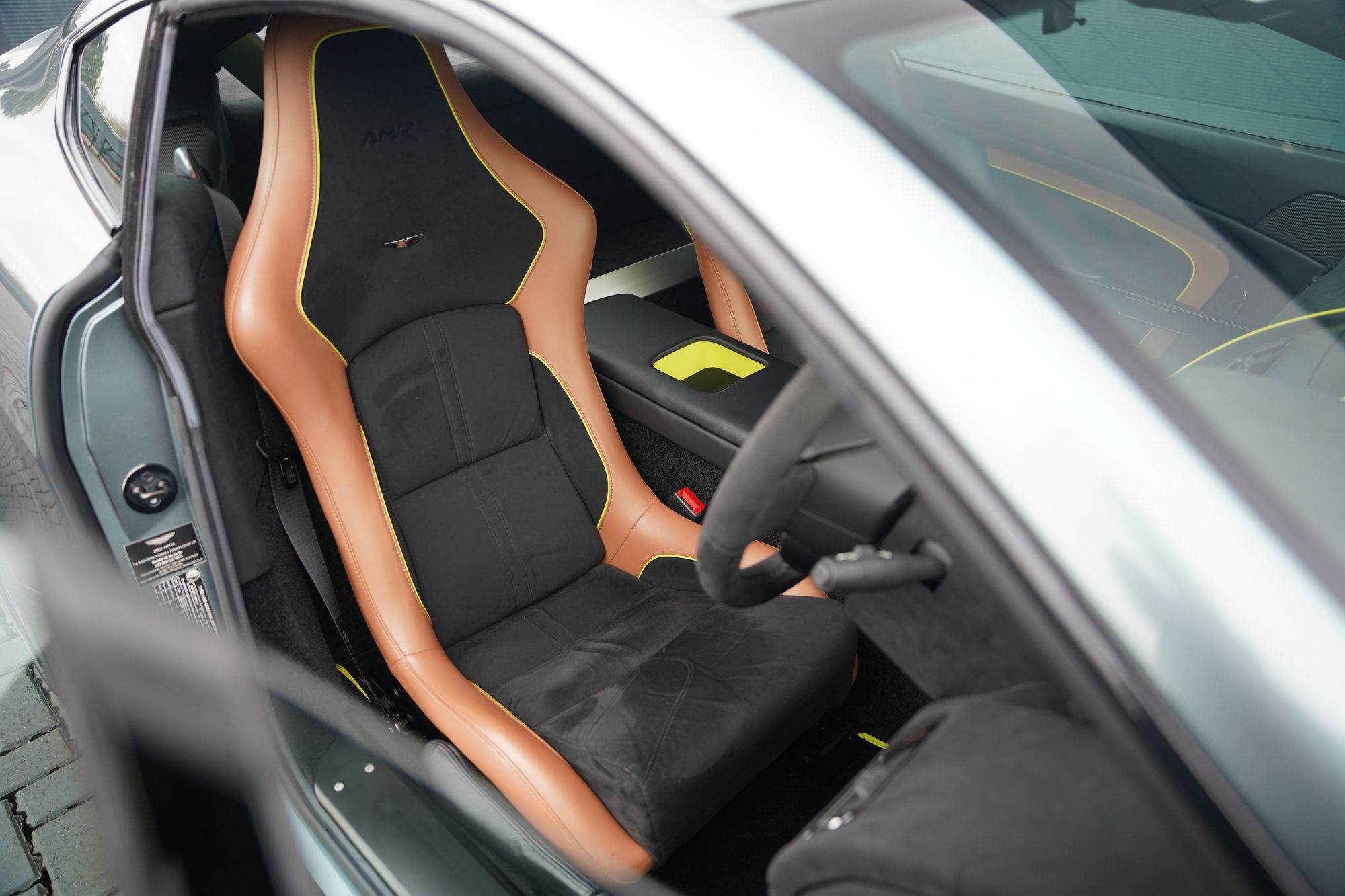 2017 Aston Martin V12 Vantage AMR