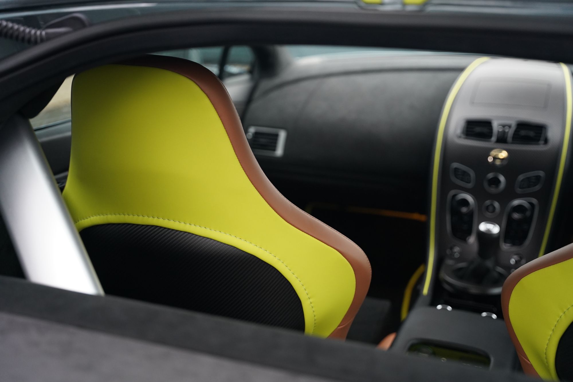 2017 Aston Martin V12 Vantage AMR