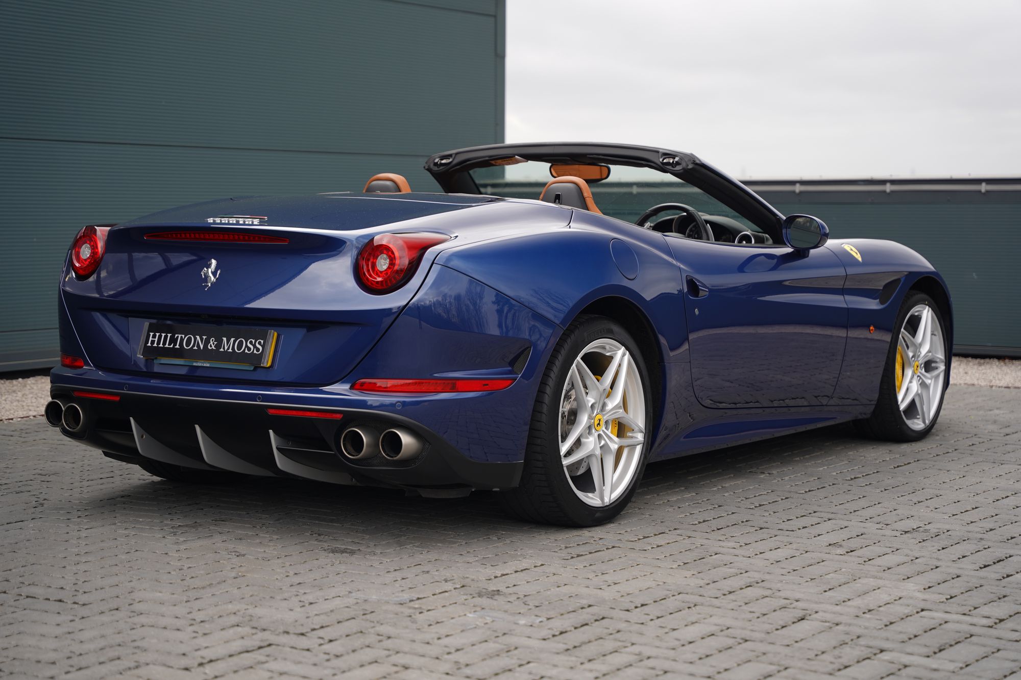 2016 Ferrari California T