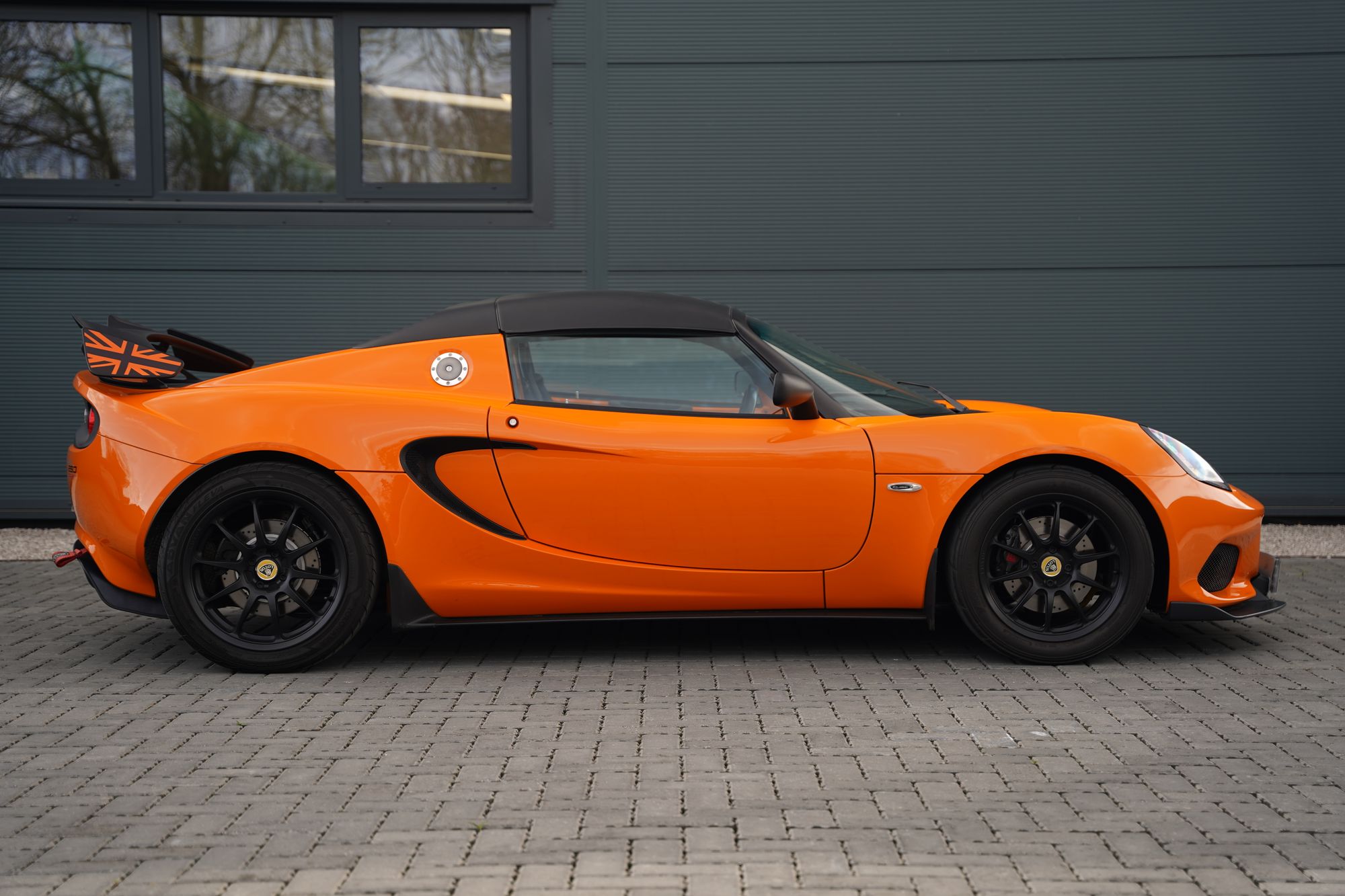 2019 Lotus Elise CUP 250