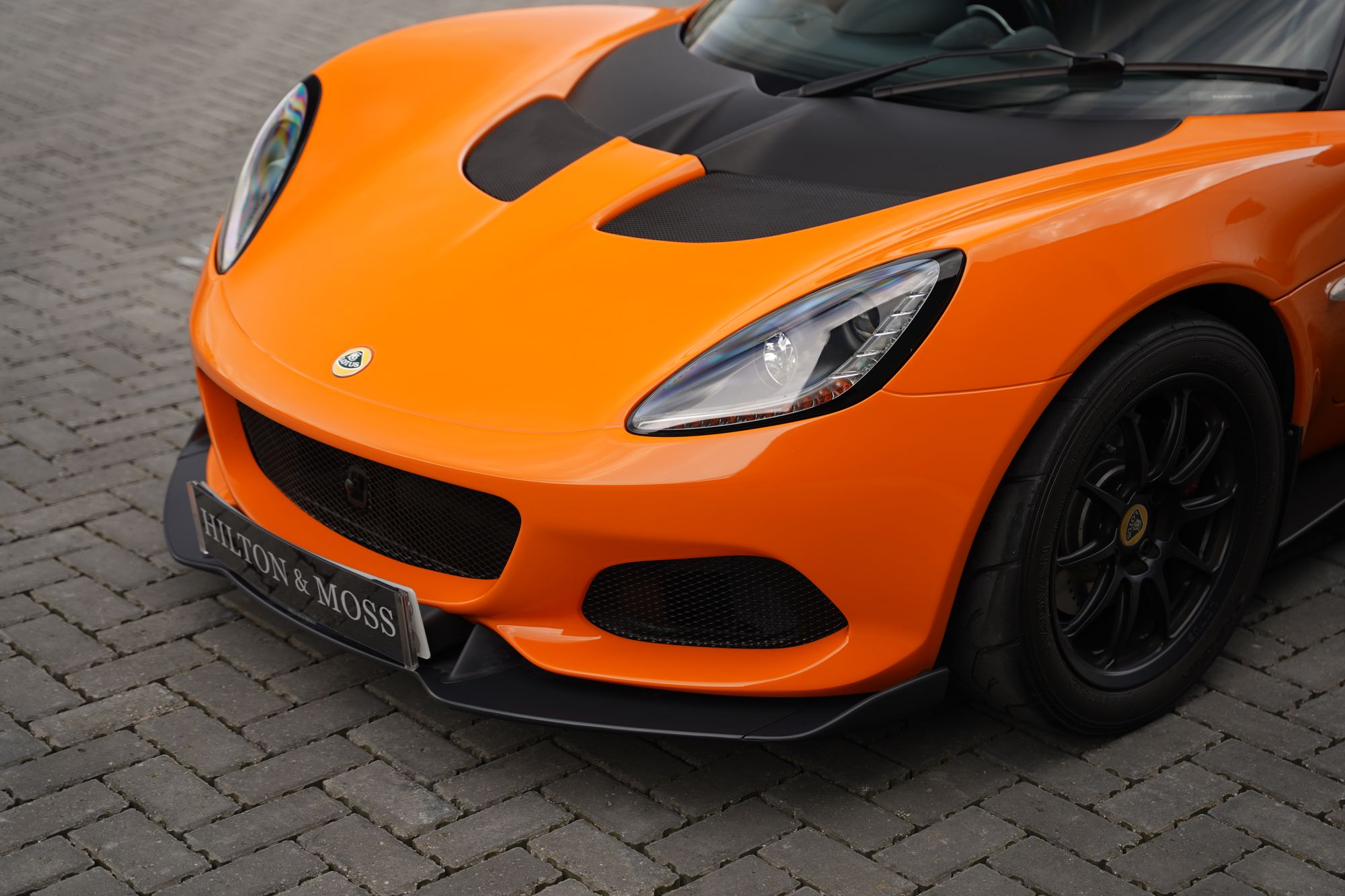 2019 Lotus Elise CUP 250