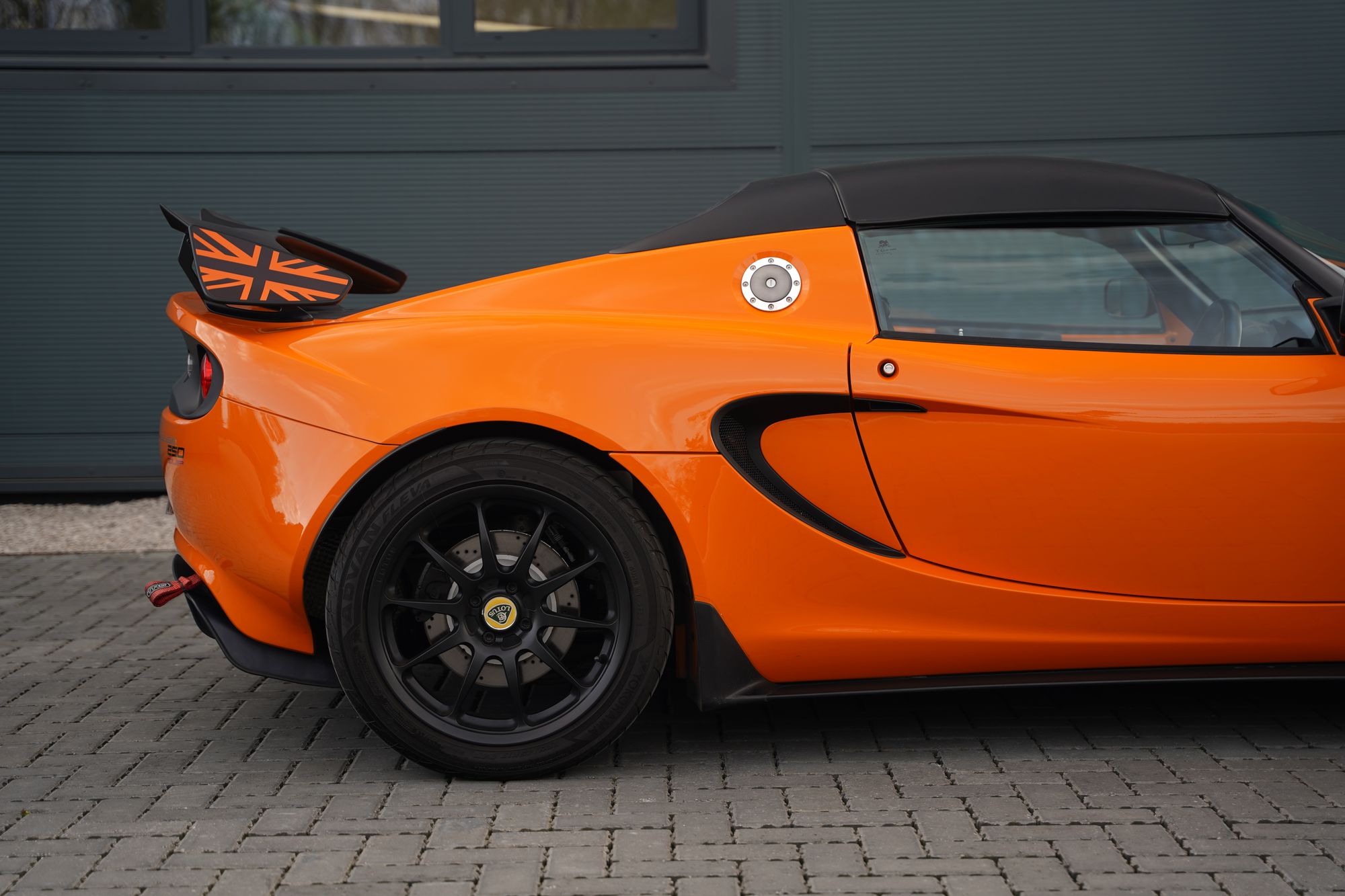 2019 Lotus Elise CUP 250