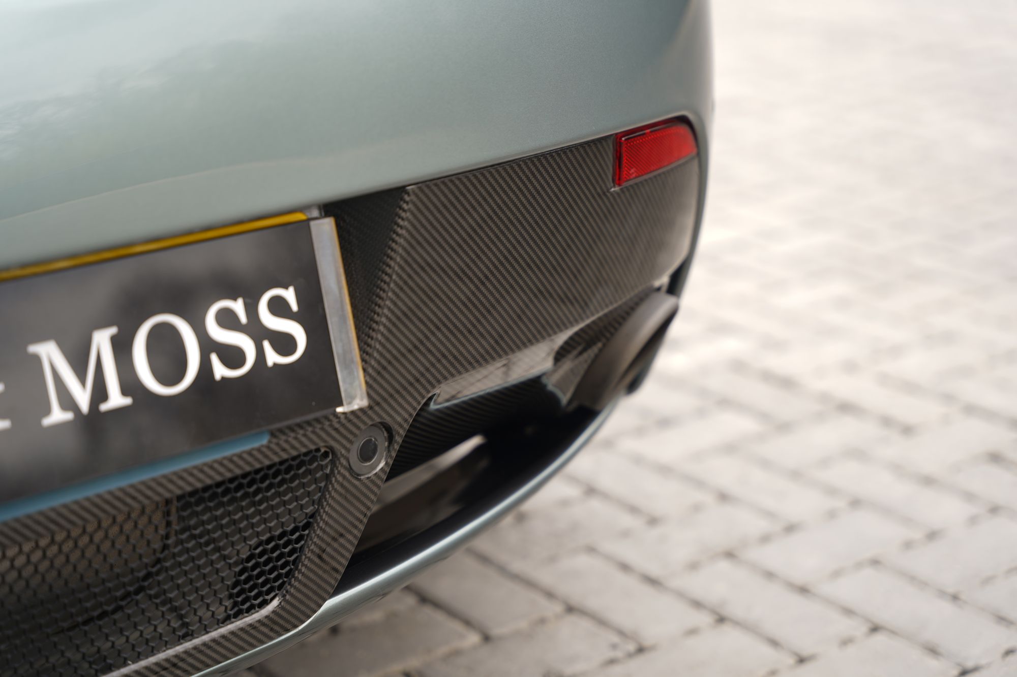 2017 Aston Martin V12 Vantage AMR