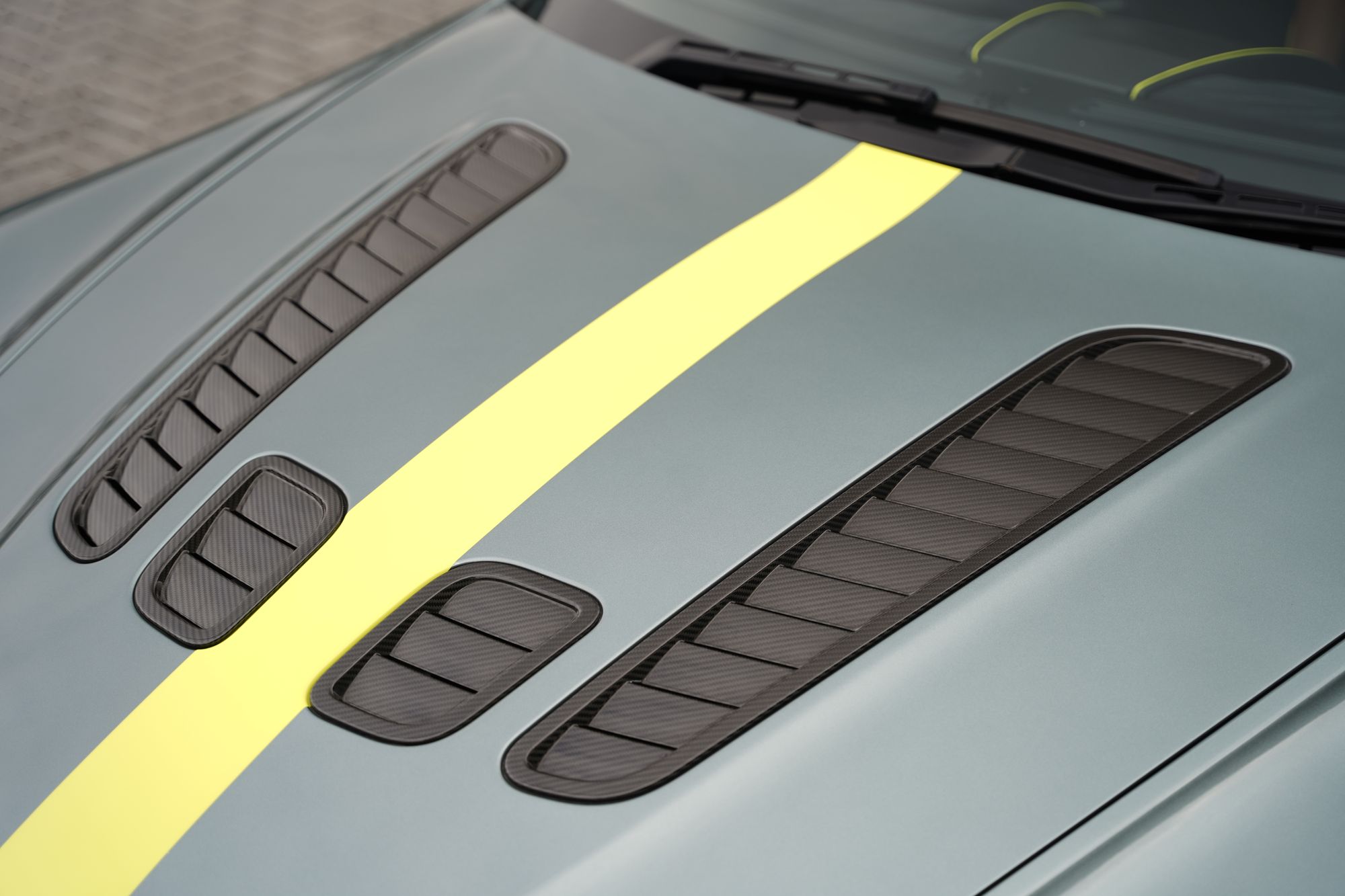 2017 Aston Martin V12 Vantage AMR