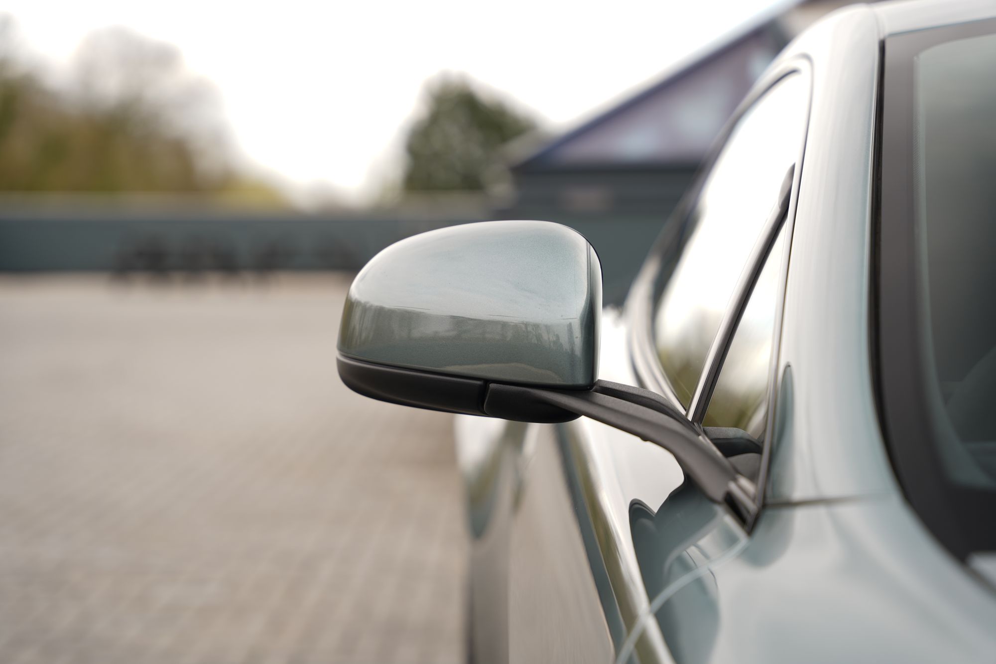 2017 Aston Martin V12 Vantage AMR