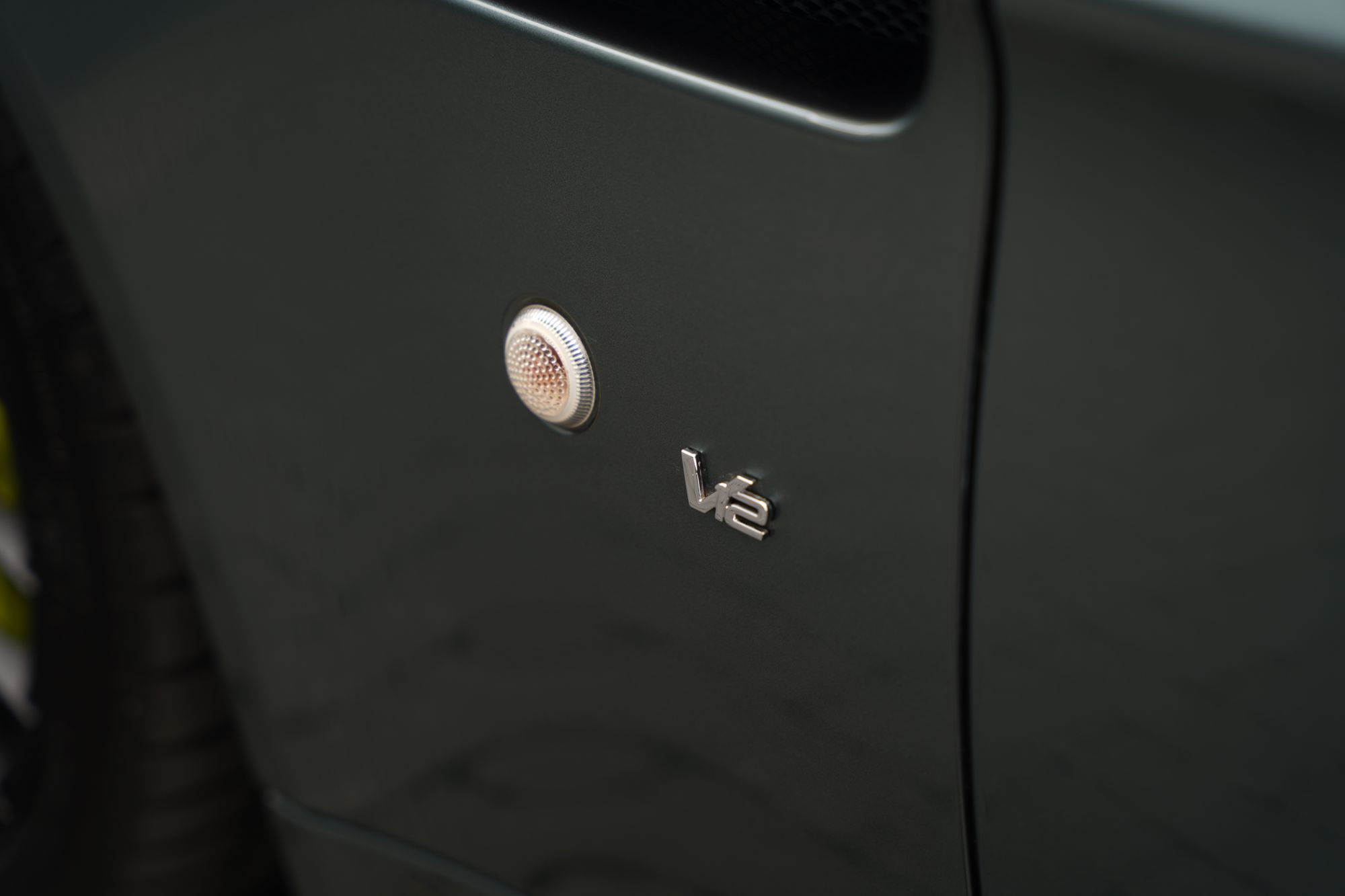 2017 Aston Martin V12 Vantage AMR