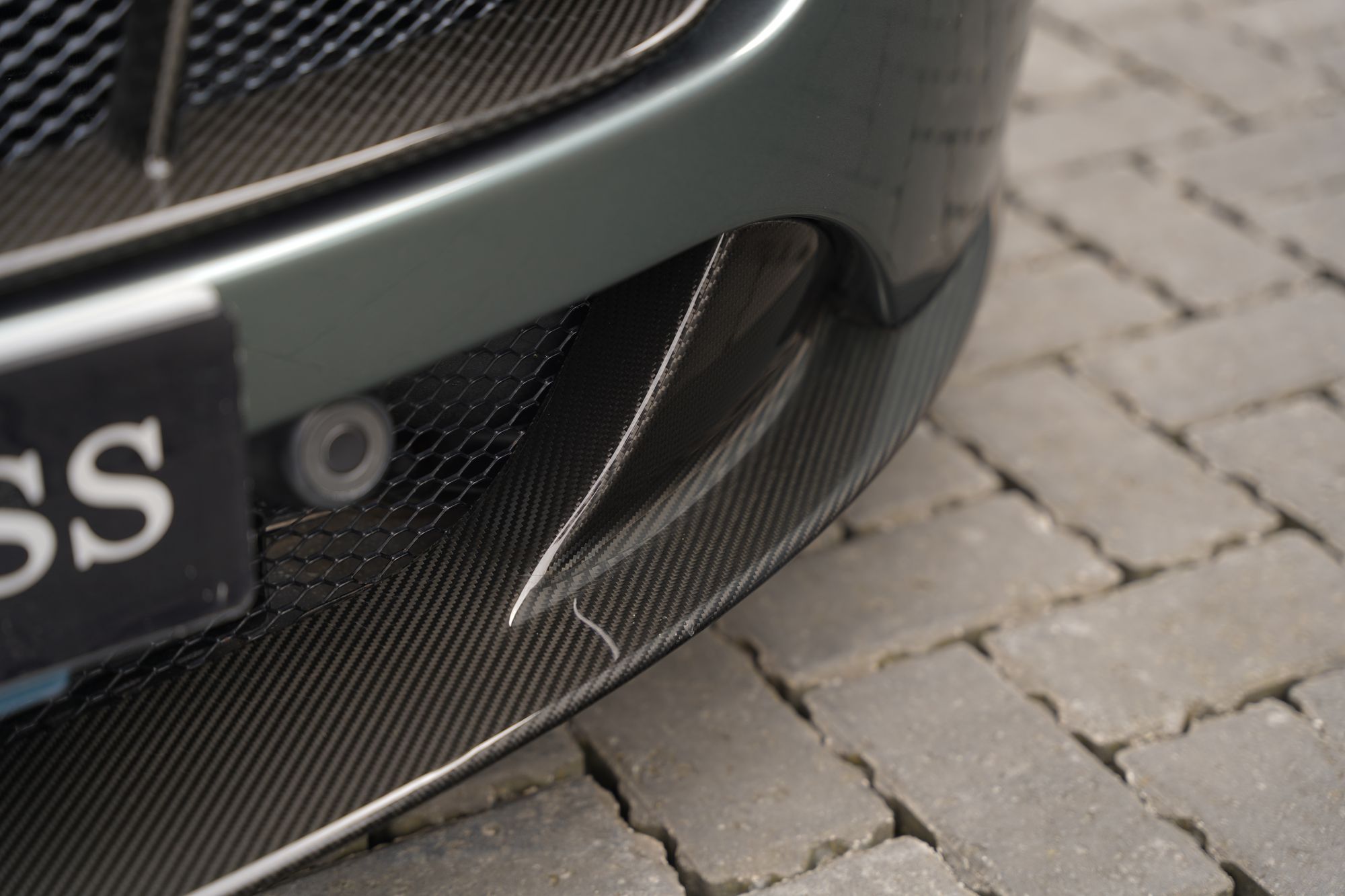 2017 Aston Martin V12 Vantage AMR