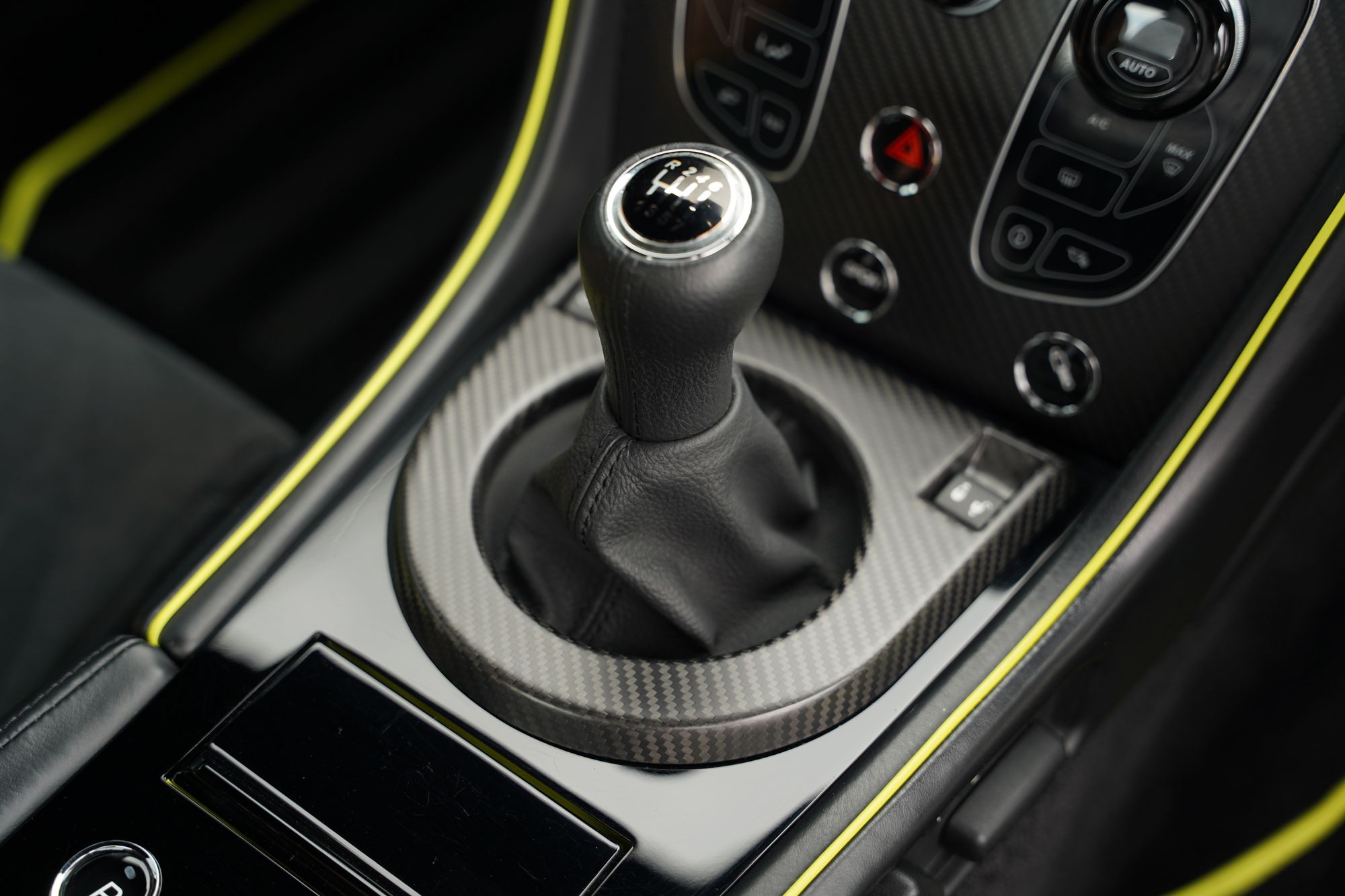 2017 Aston Martin V12 Vantage AMR