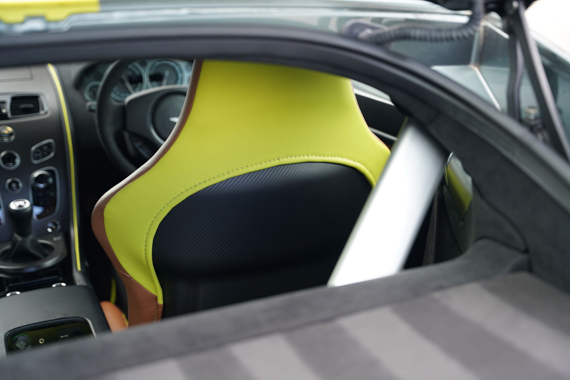 2017 Aston Martin V12 Vantage AMR