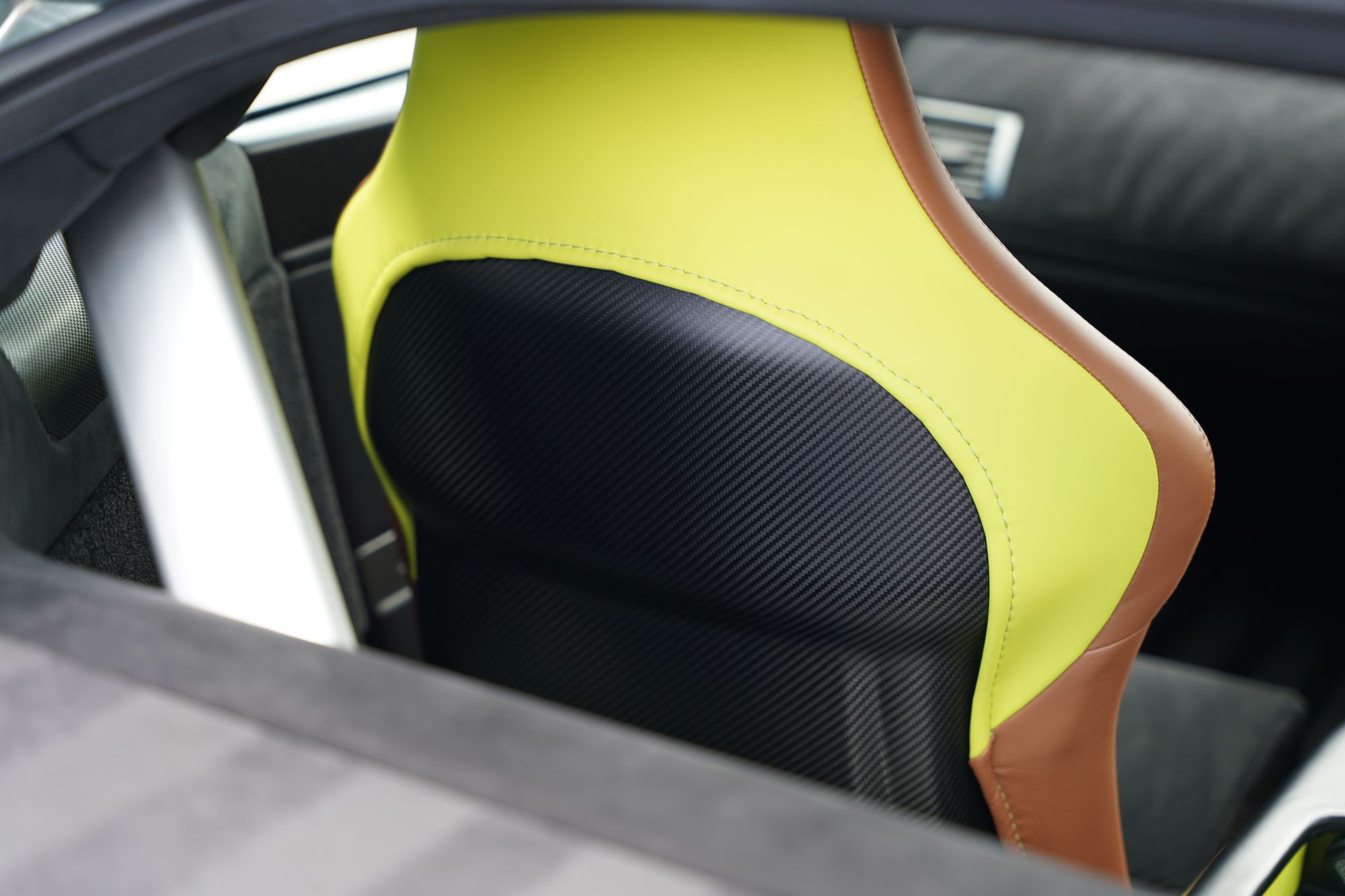 2017 Aston Martin V12 Vantage AMR