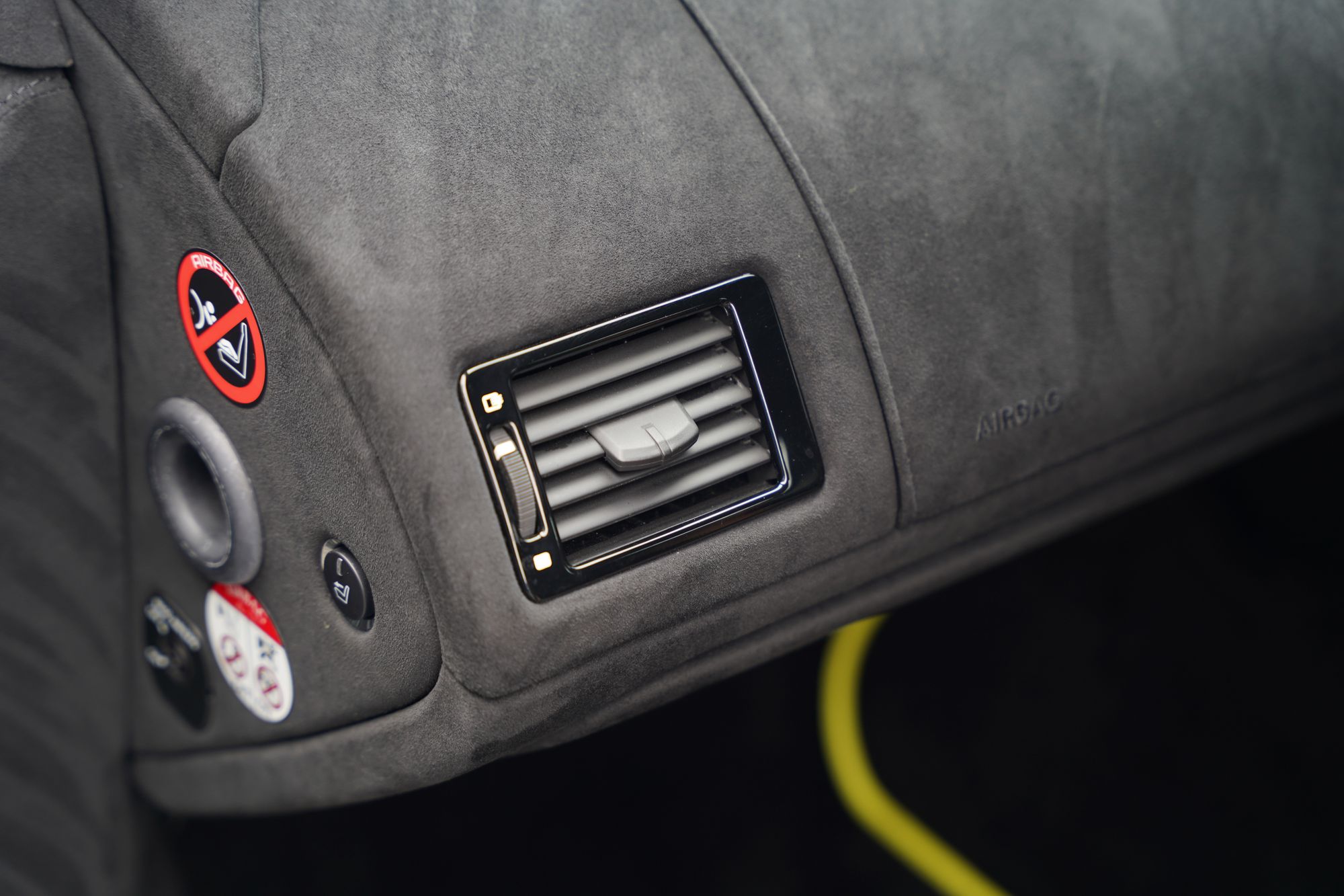 2017 Aston Martin V12 Vantage AMR