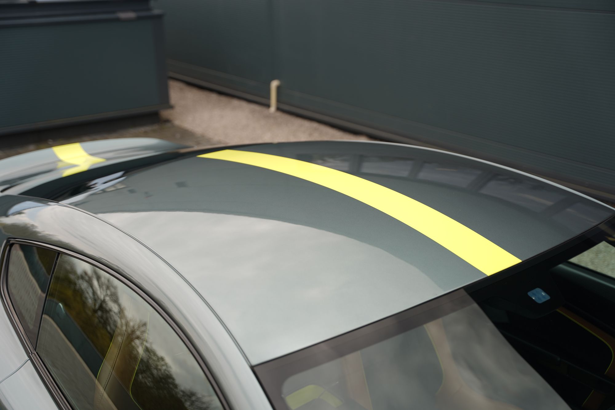 2017 Aston Martin V12 Vantage AMR