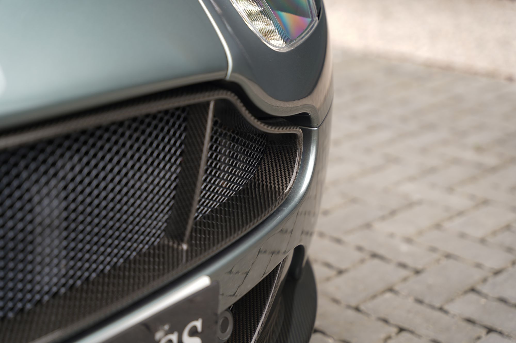 2017 Aston Martin V12 Vantage AMR