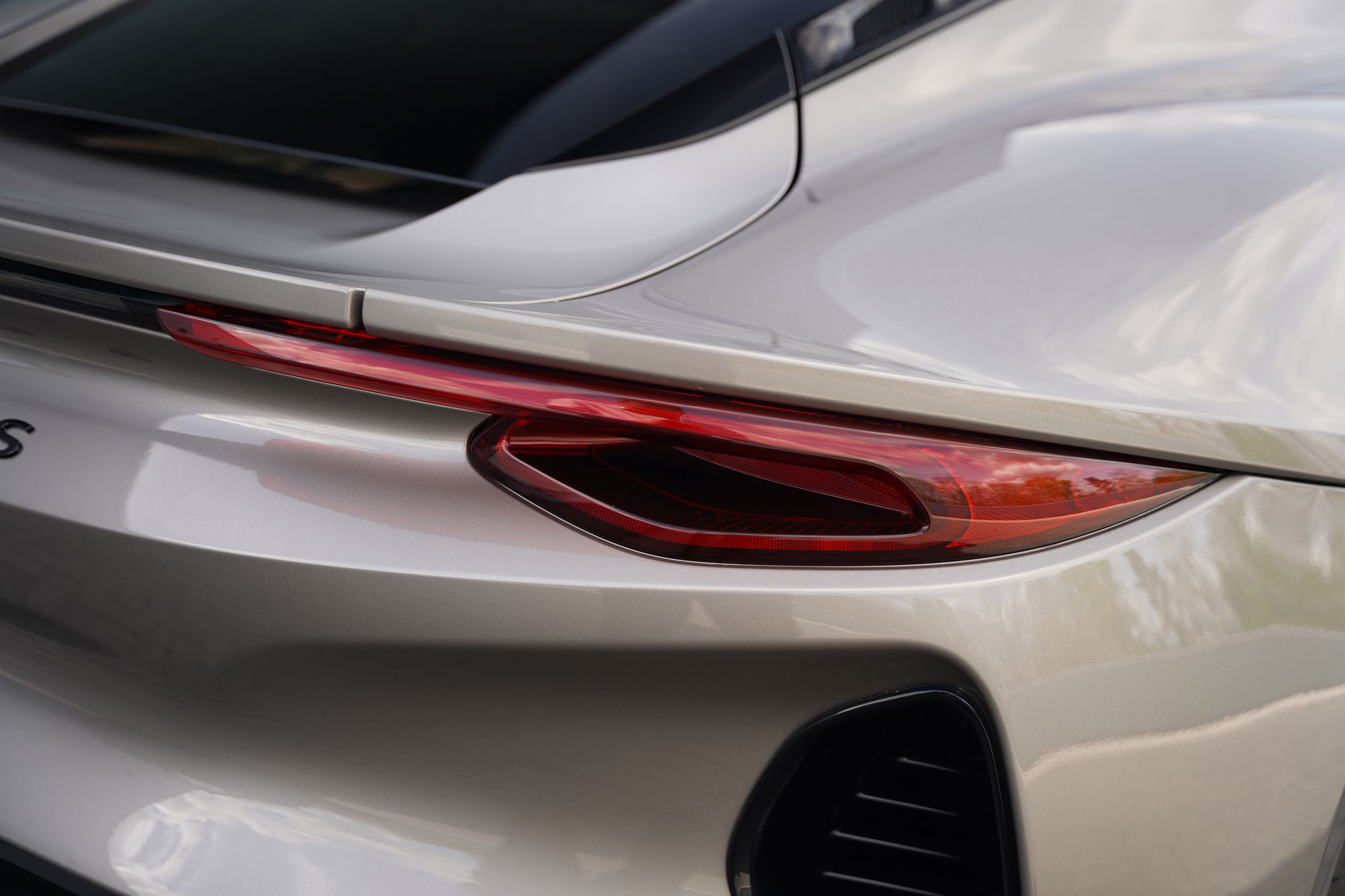 2023 Lotus Emira V6 First Edition