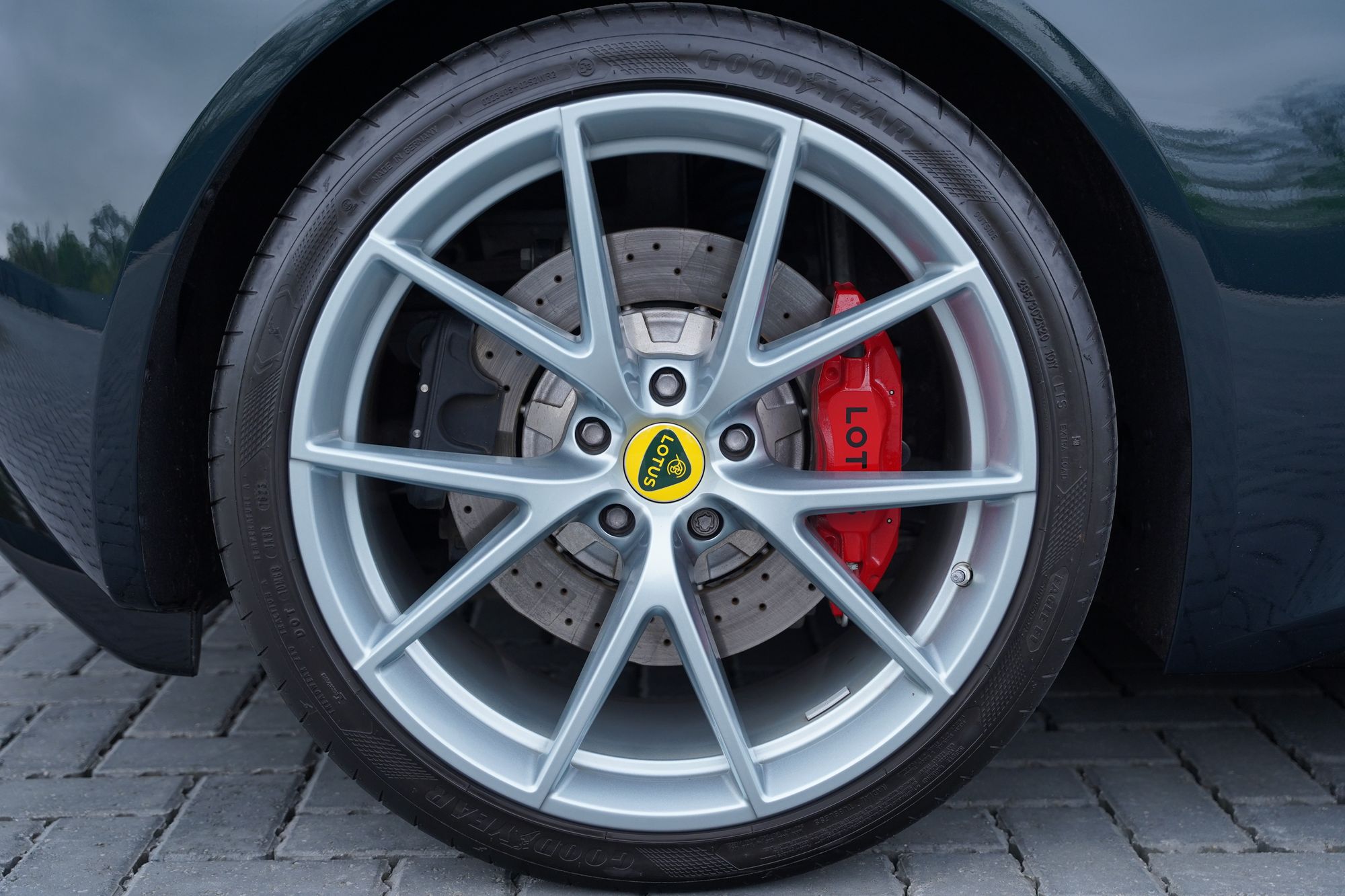 2023 Lotus Emira V6 First Edition