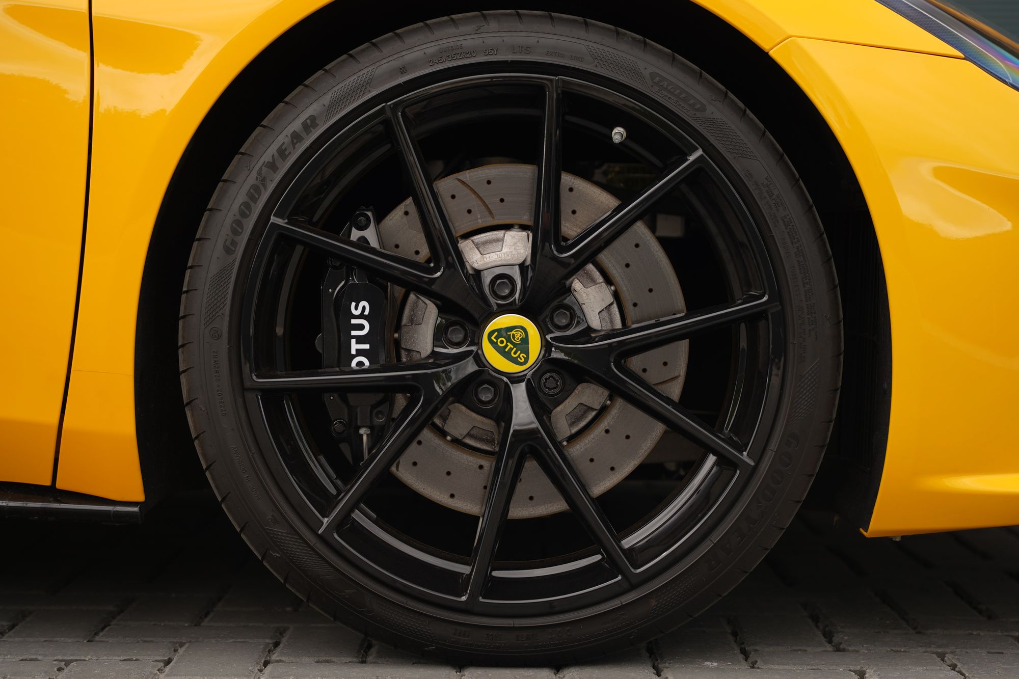 2023 Lotus Emira V6 First Edition