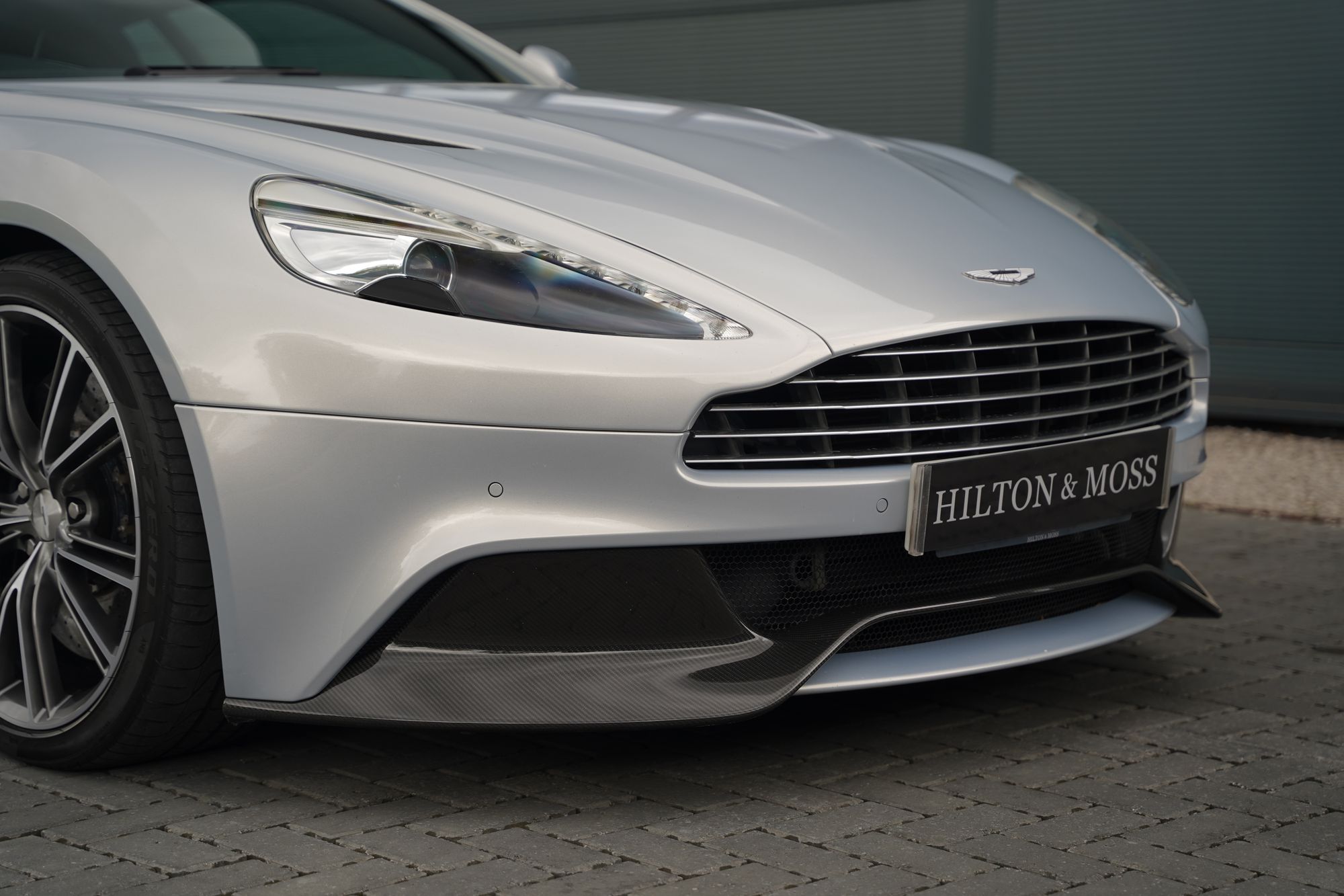 2014 Aston Martin Vanquish Coupe