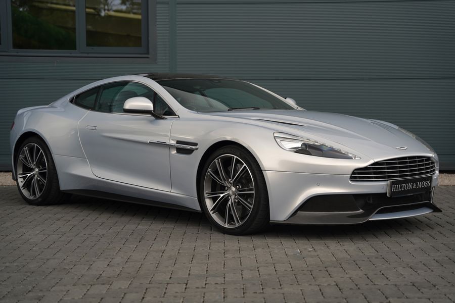 2014 Aston Martin Vanquish Coupe