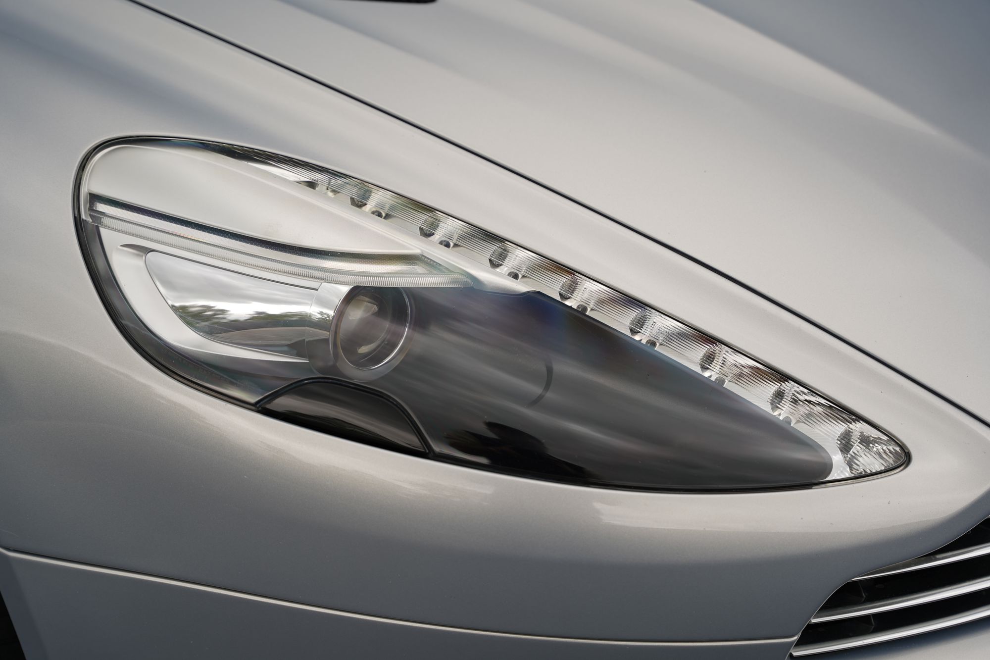 2014 Aston Martin Vanquish Coupe
