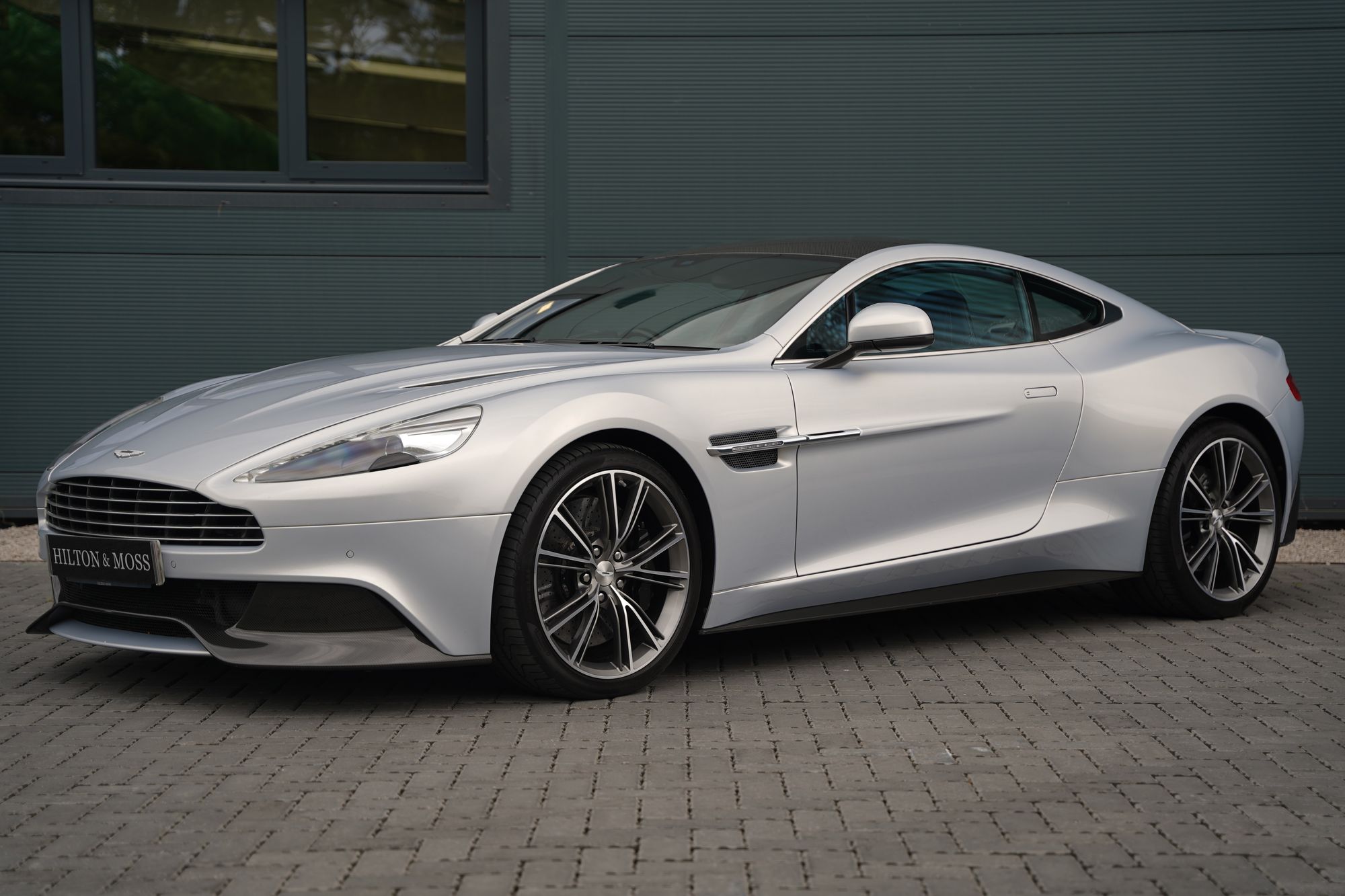 2014 Aston Martin Vanquish Coupe