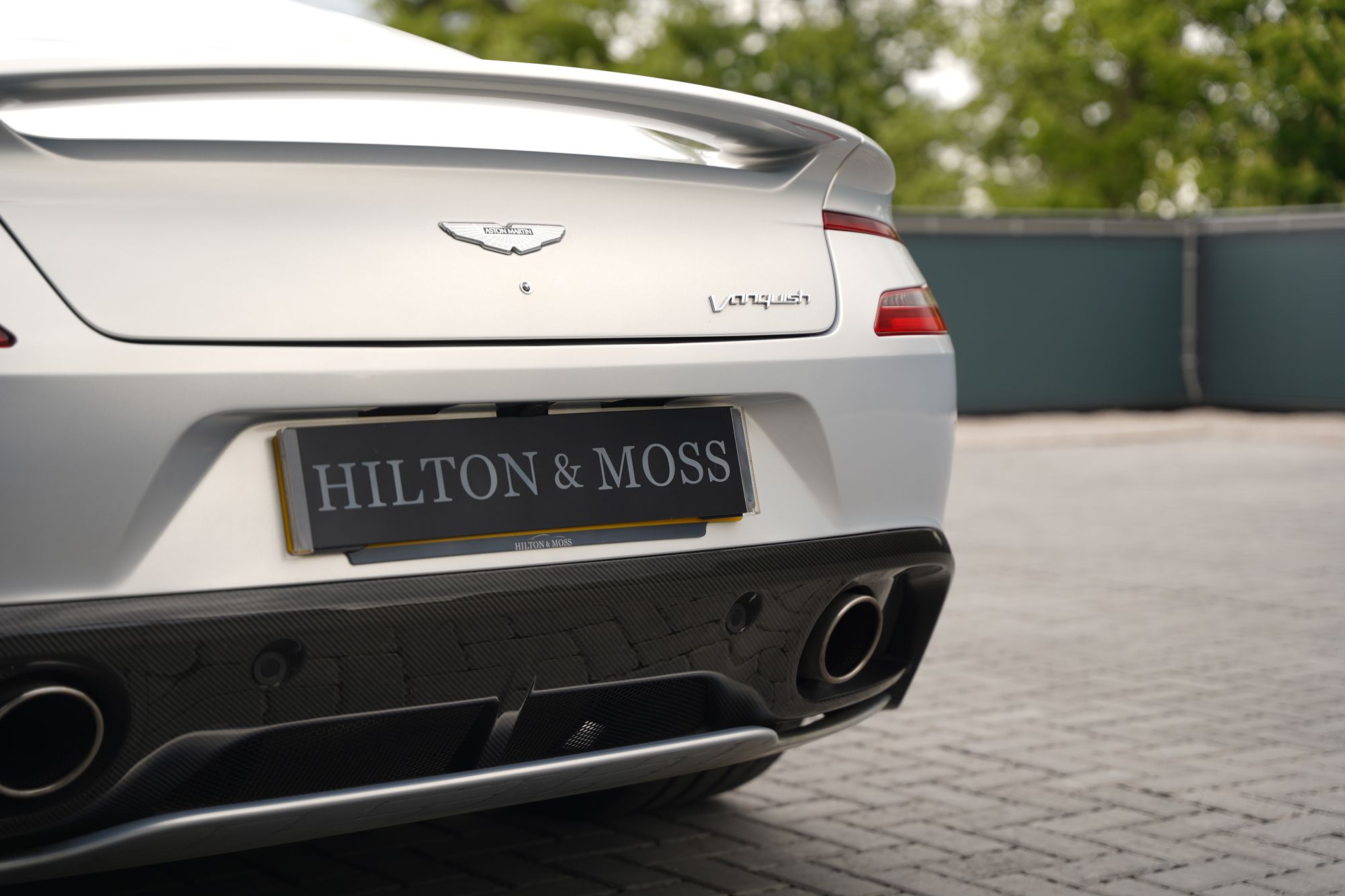 2014 Aston Martin Vanquish Coupe
