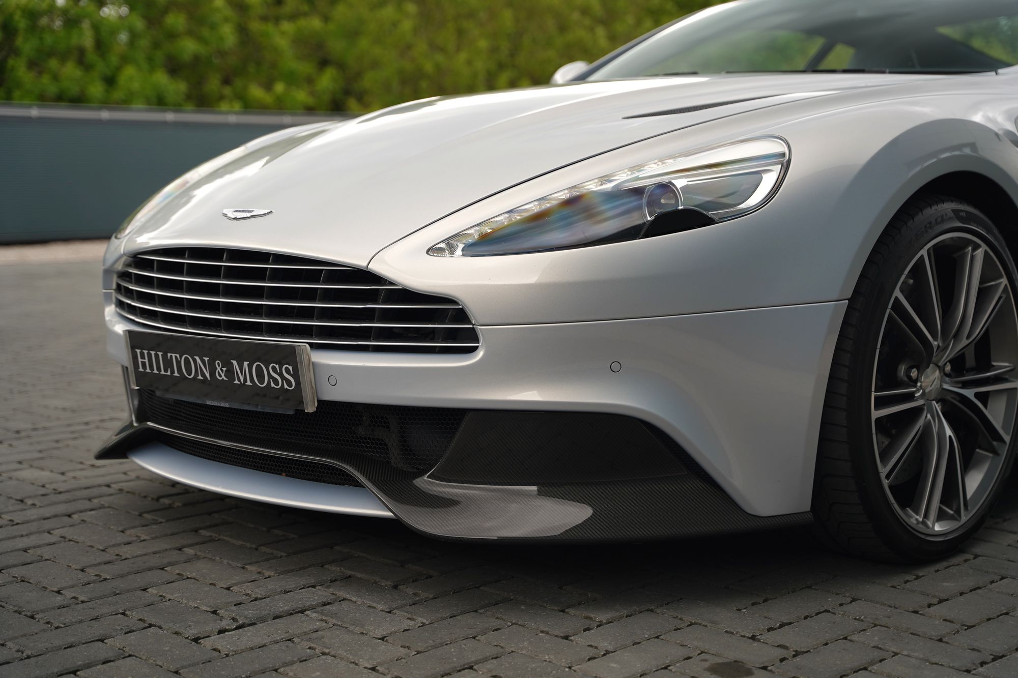 2014 Aston Martin Vanquish Coupe