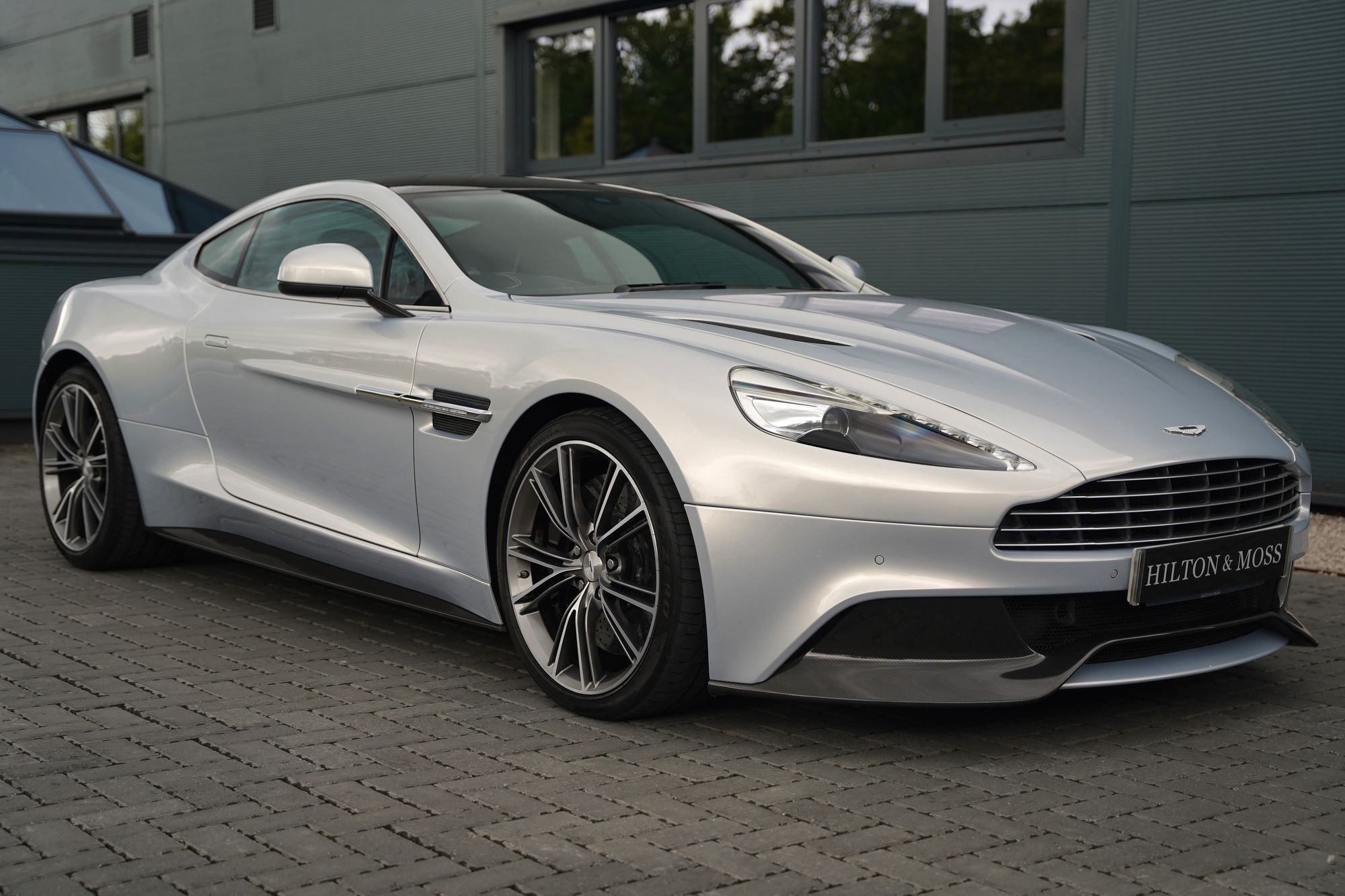 2014 Aston Martin Vanquish Coupe