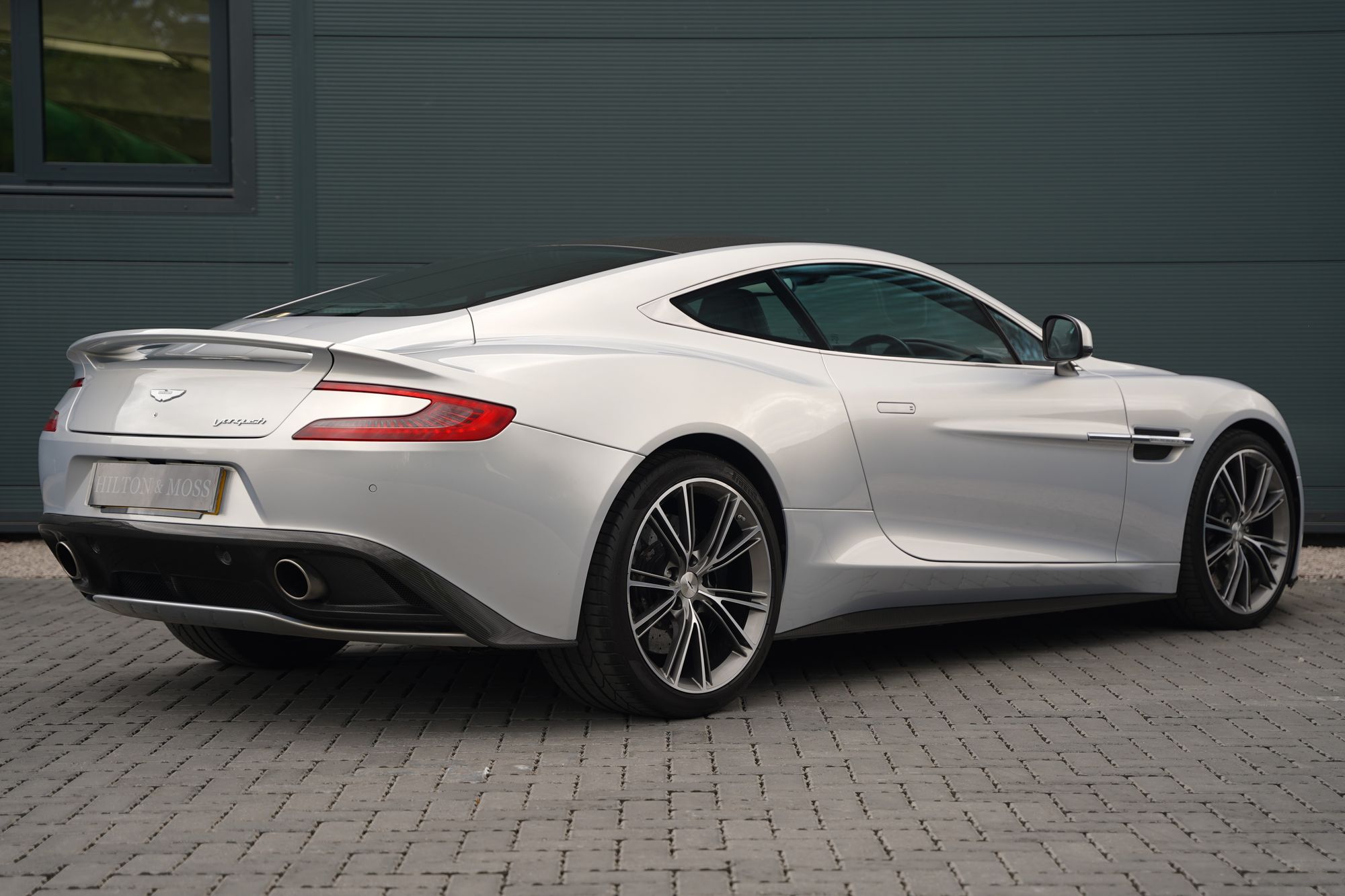 2014 Aston Martin Vanquish Coupe