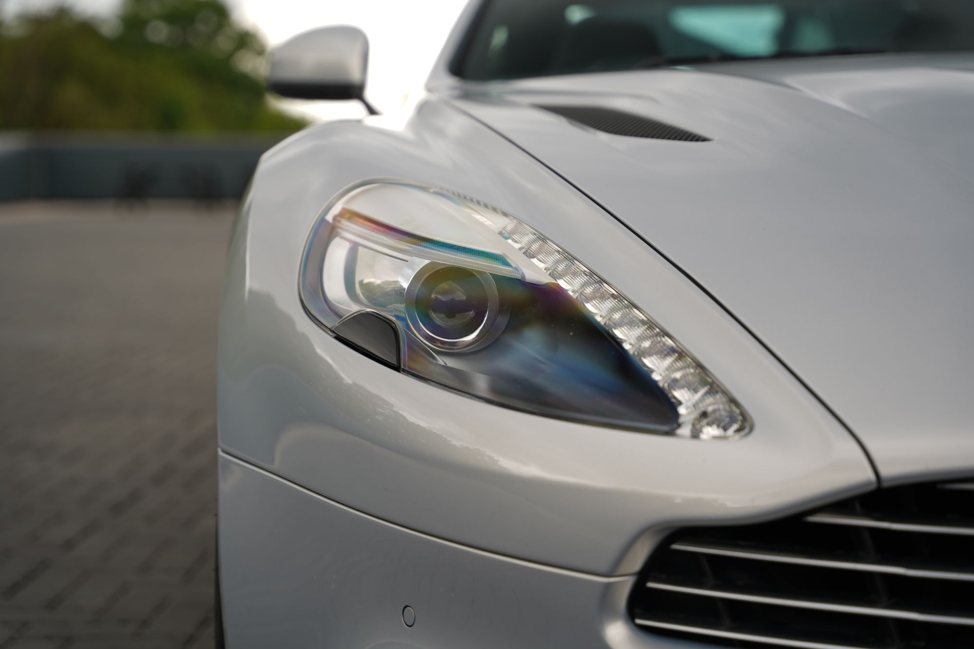 2014 Aston Martin Vanquish Coupe