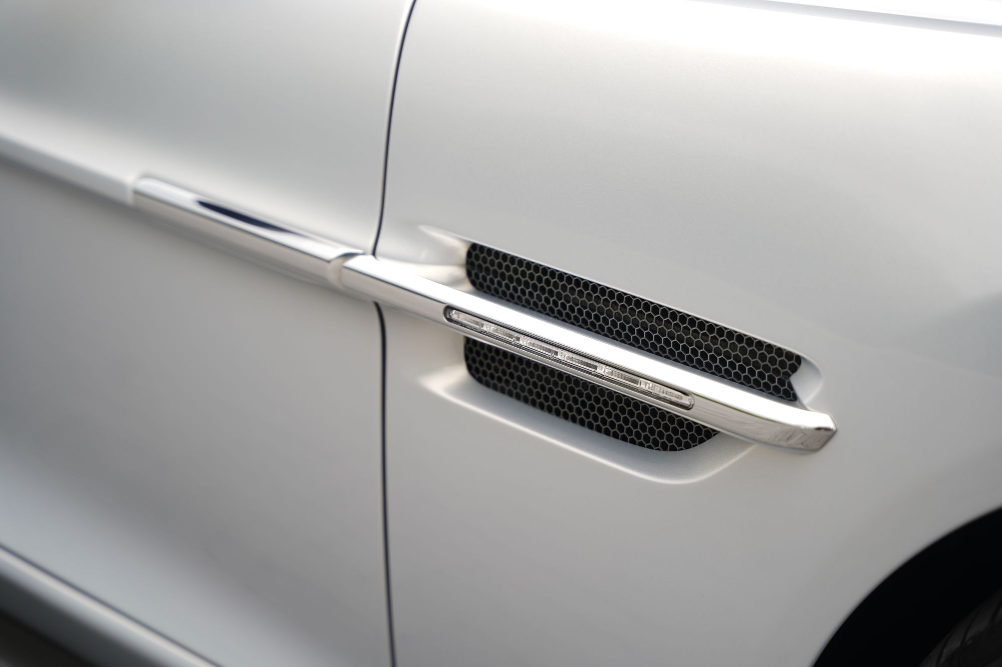 2014 Aston Martin Vanquish Coupe
