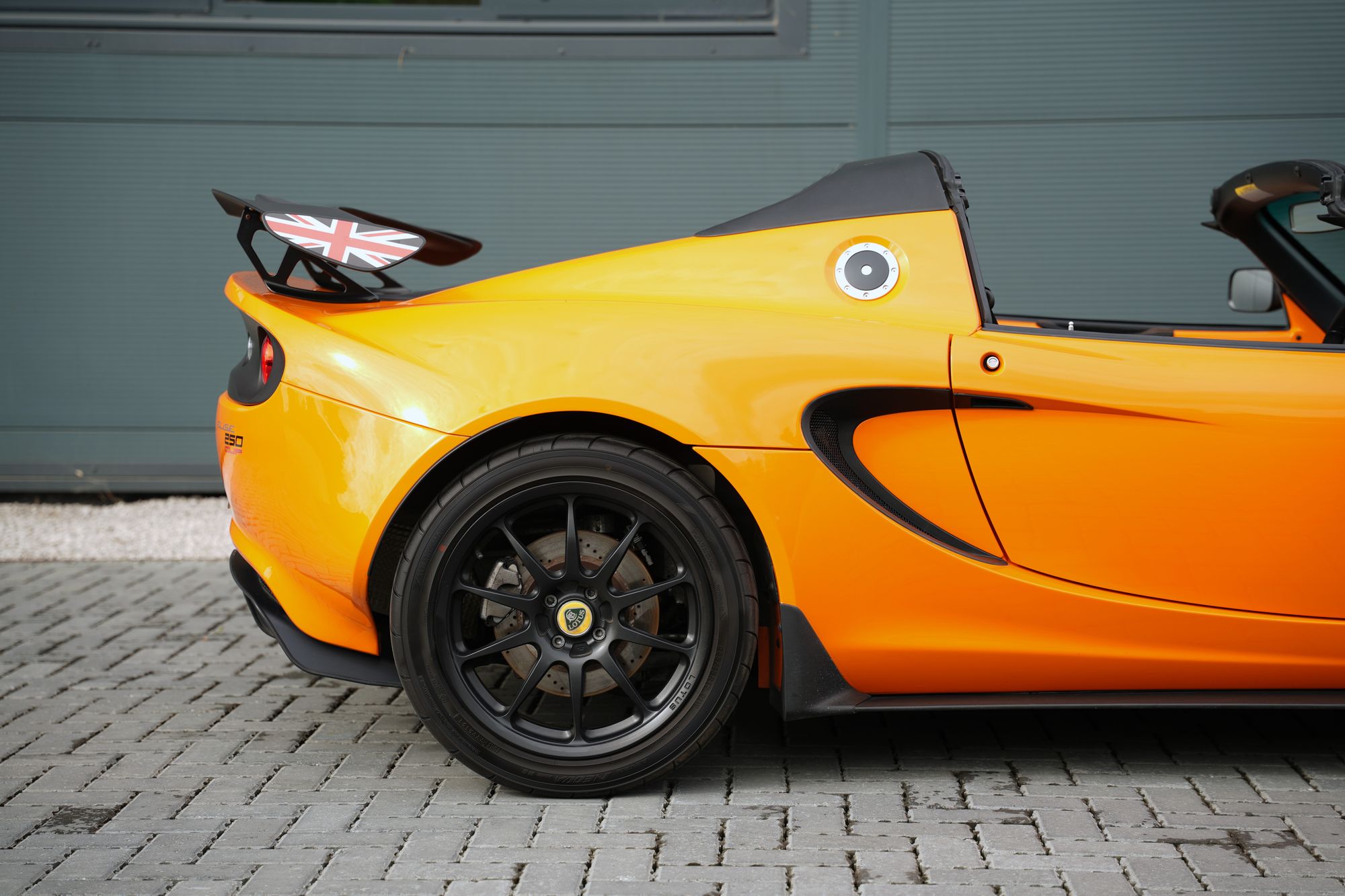 2021 Lotus Elise CUP 250