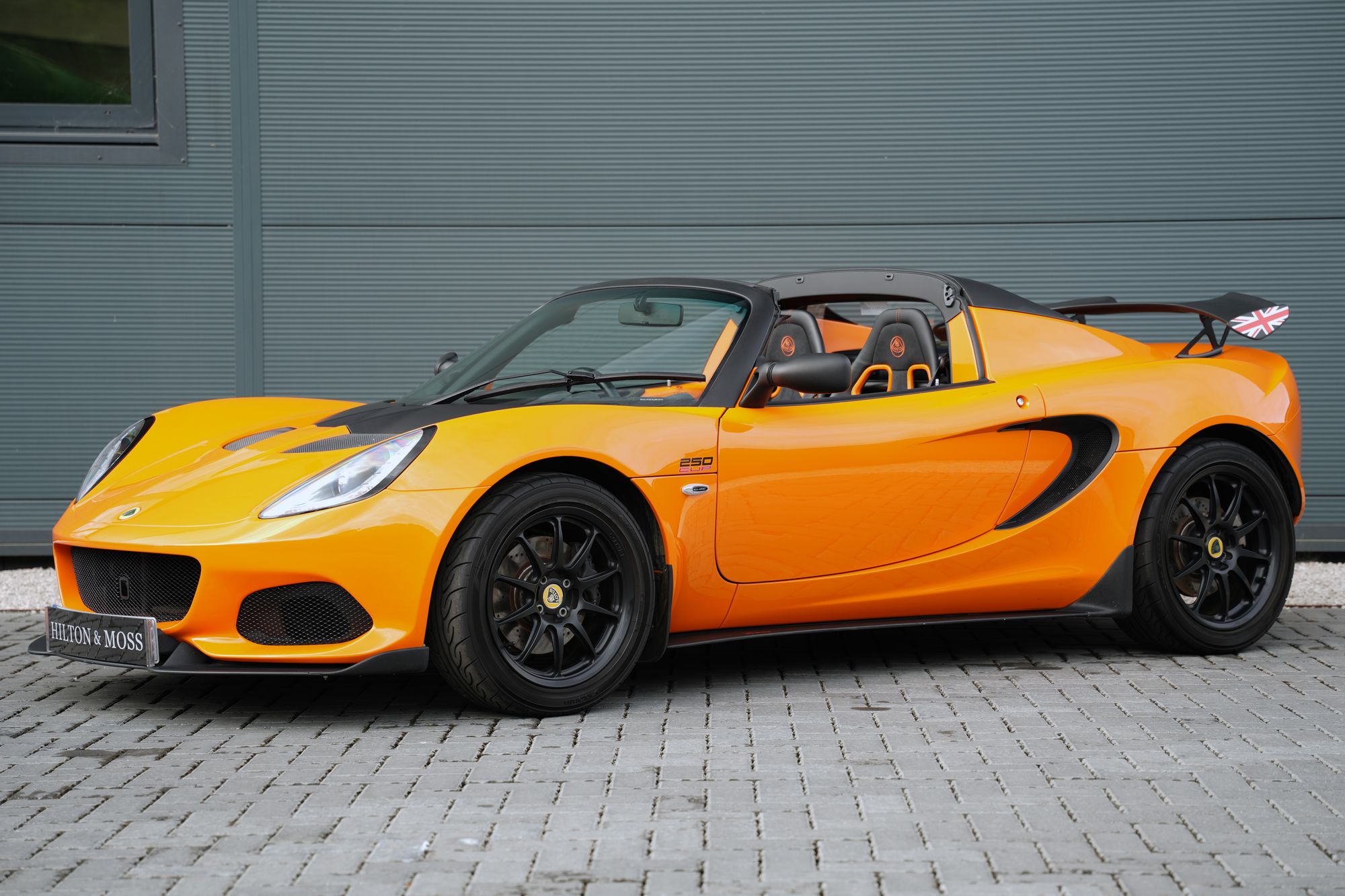 2021 Lotus Elise CUP 250