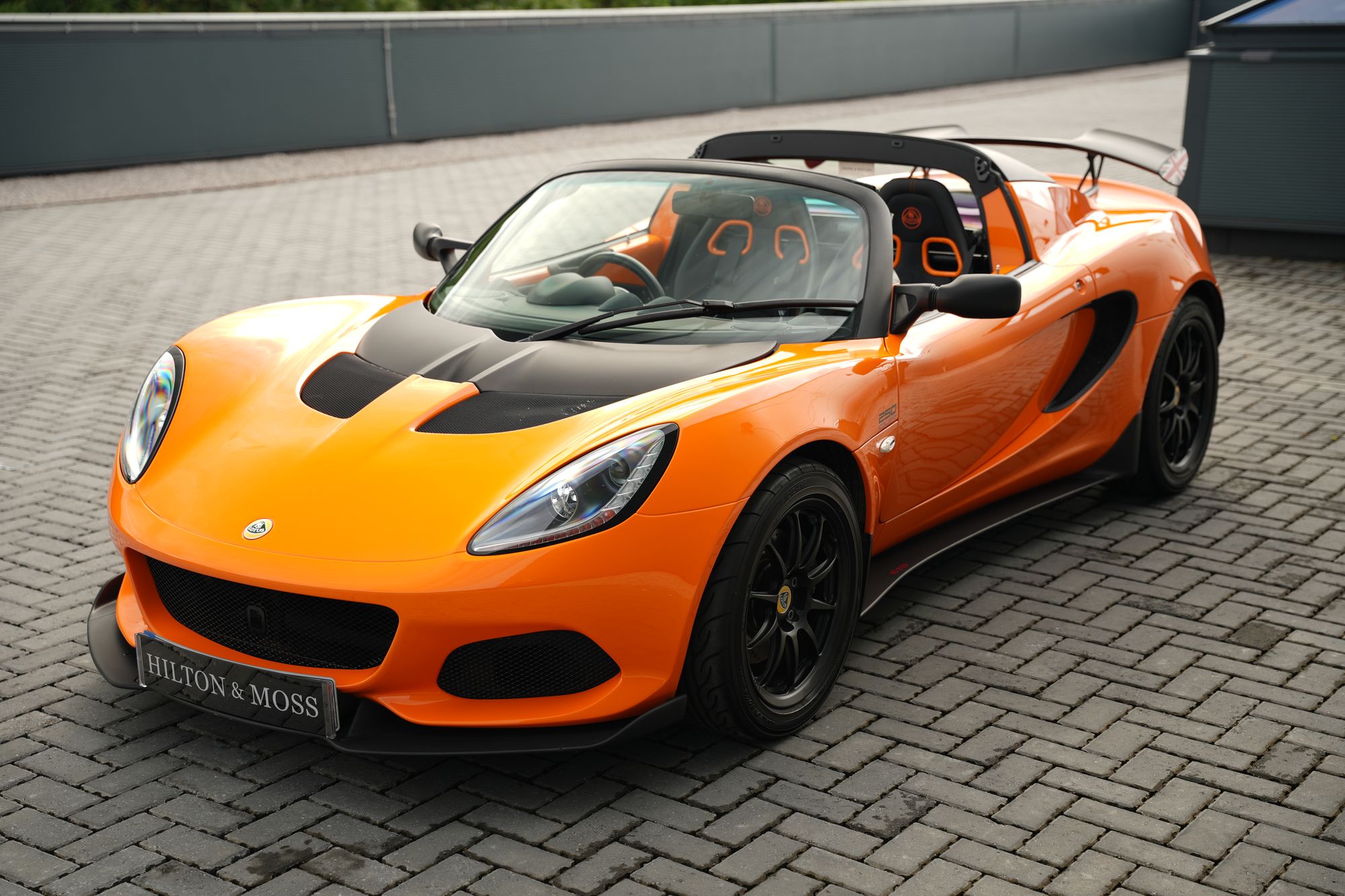 2021 Lotus Elise CUP 250