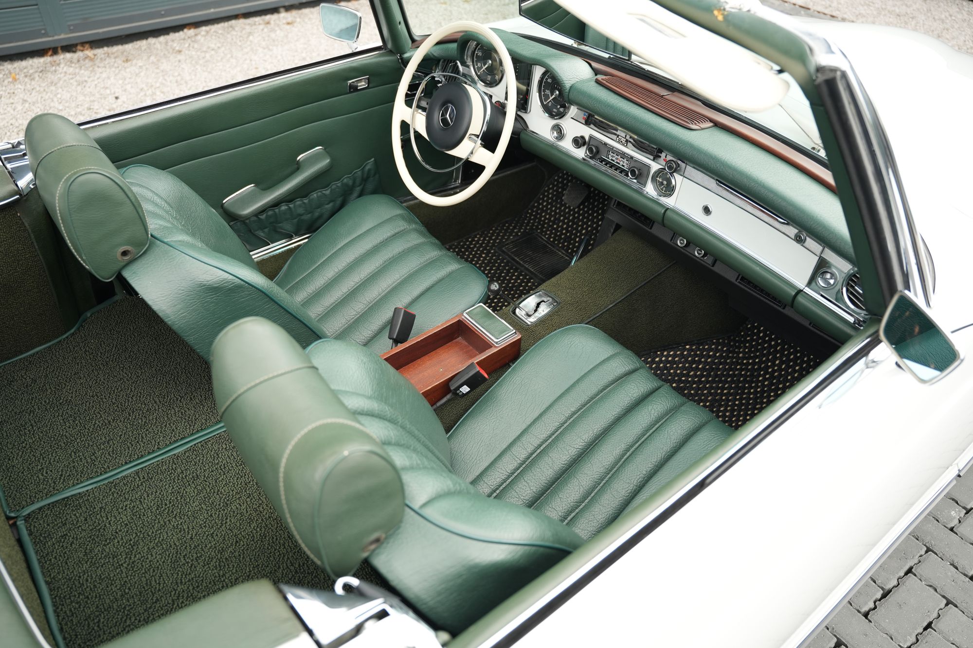 1968 Mercedes-Benz 280 SL Pagoda