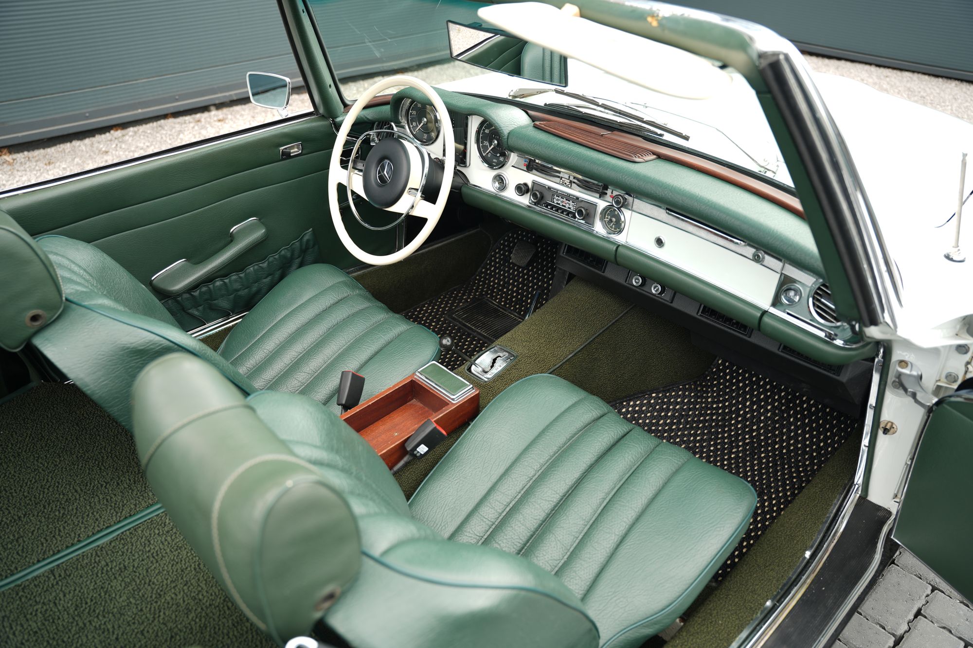1968 Mercedes-Benz 280 SL Pagoda