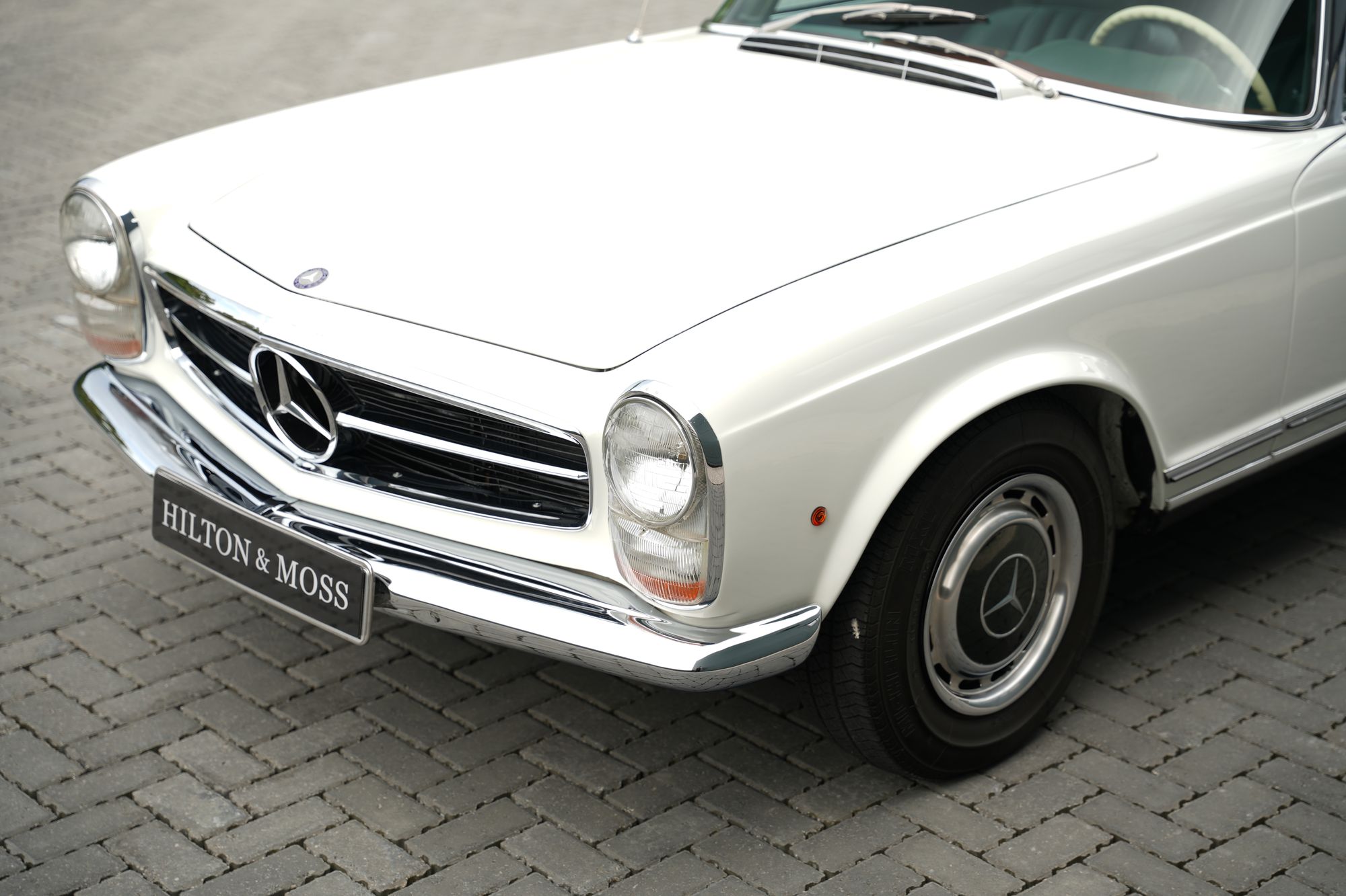 1968 Mercedes-Benz 280 SL Pagoda