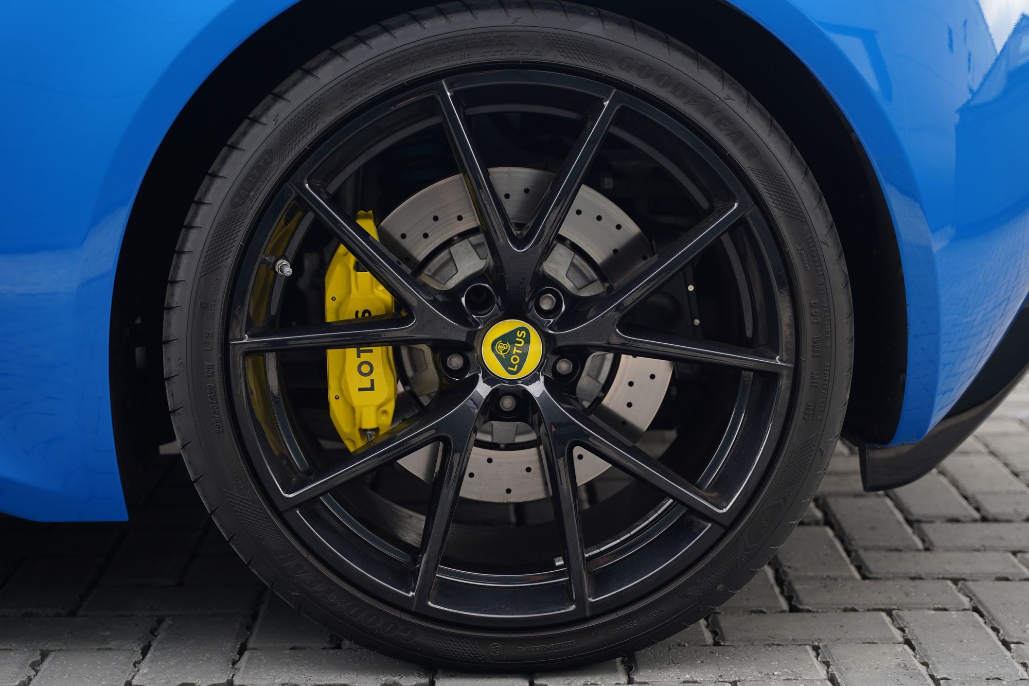 2023 Lotus Emira V6 First Edition