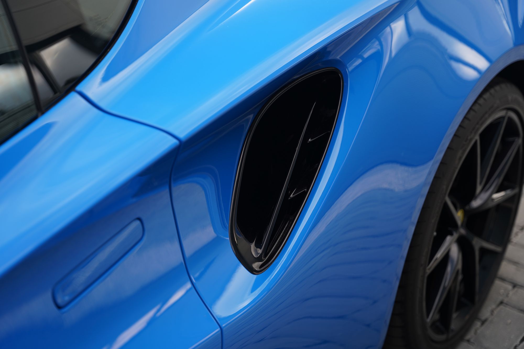 2023 Lotus Emira V6 First Edition
