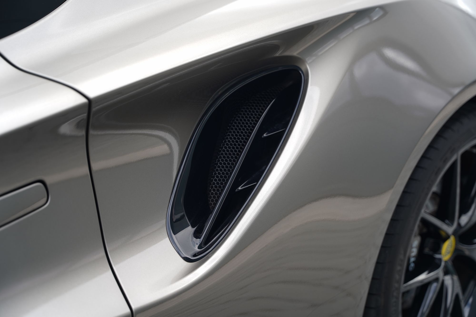 2024 Lotus Emira Turbo First Edition
