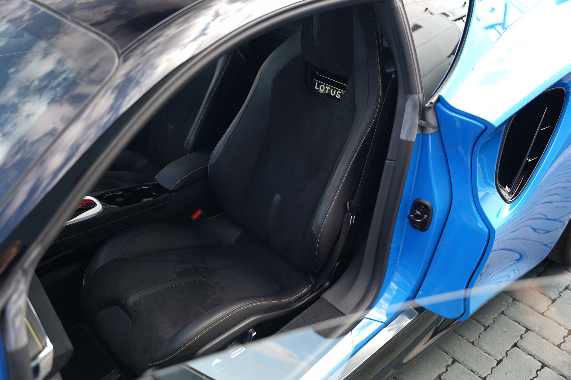 2023 Lotus Emira V6 First Edition Auto