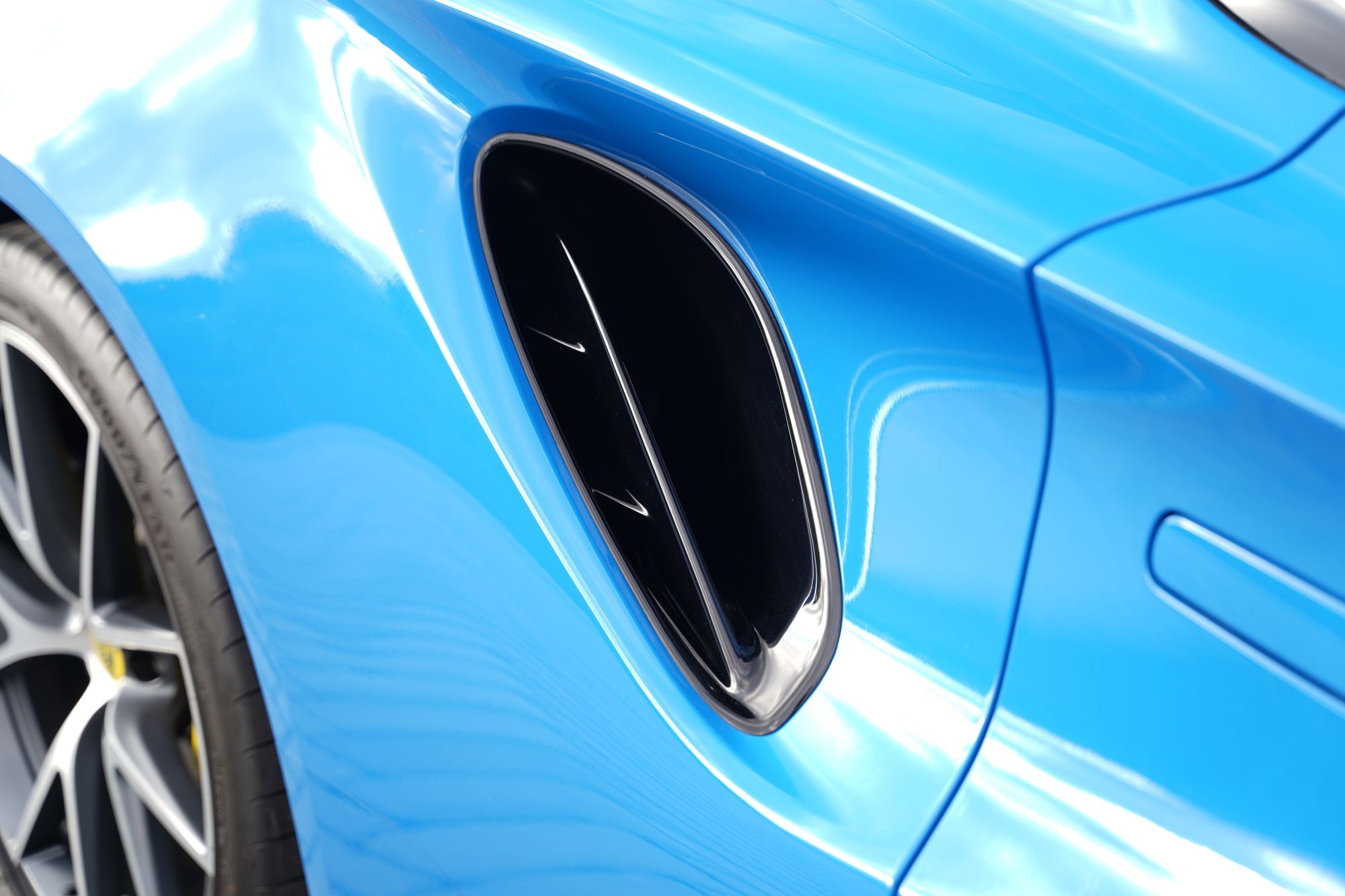 2023 Lotus Emira V6 First Edition Auto