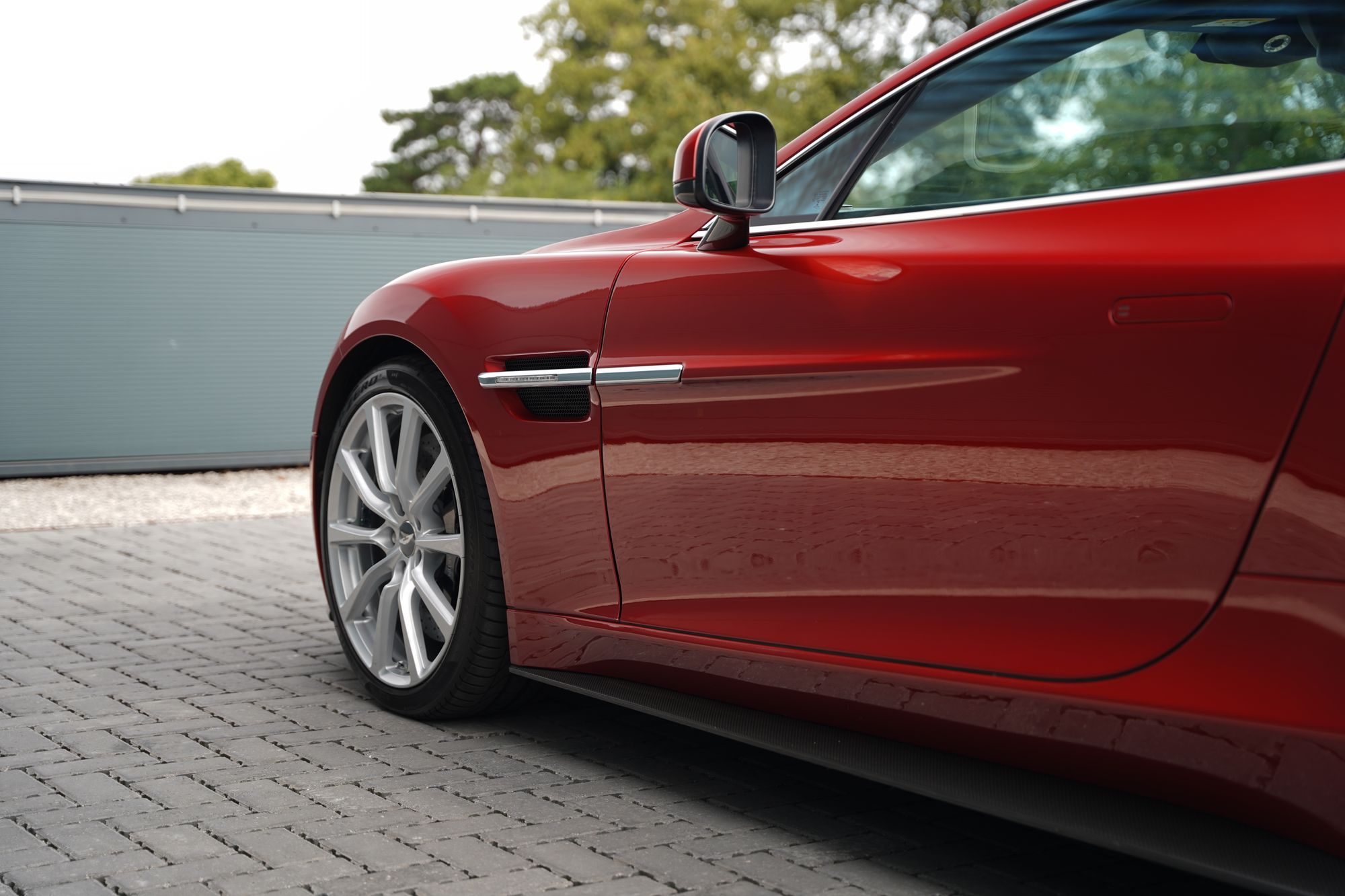 2013 Aston Martin Vanquish Coupe
