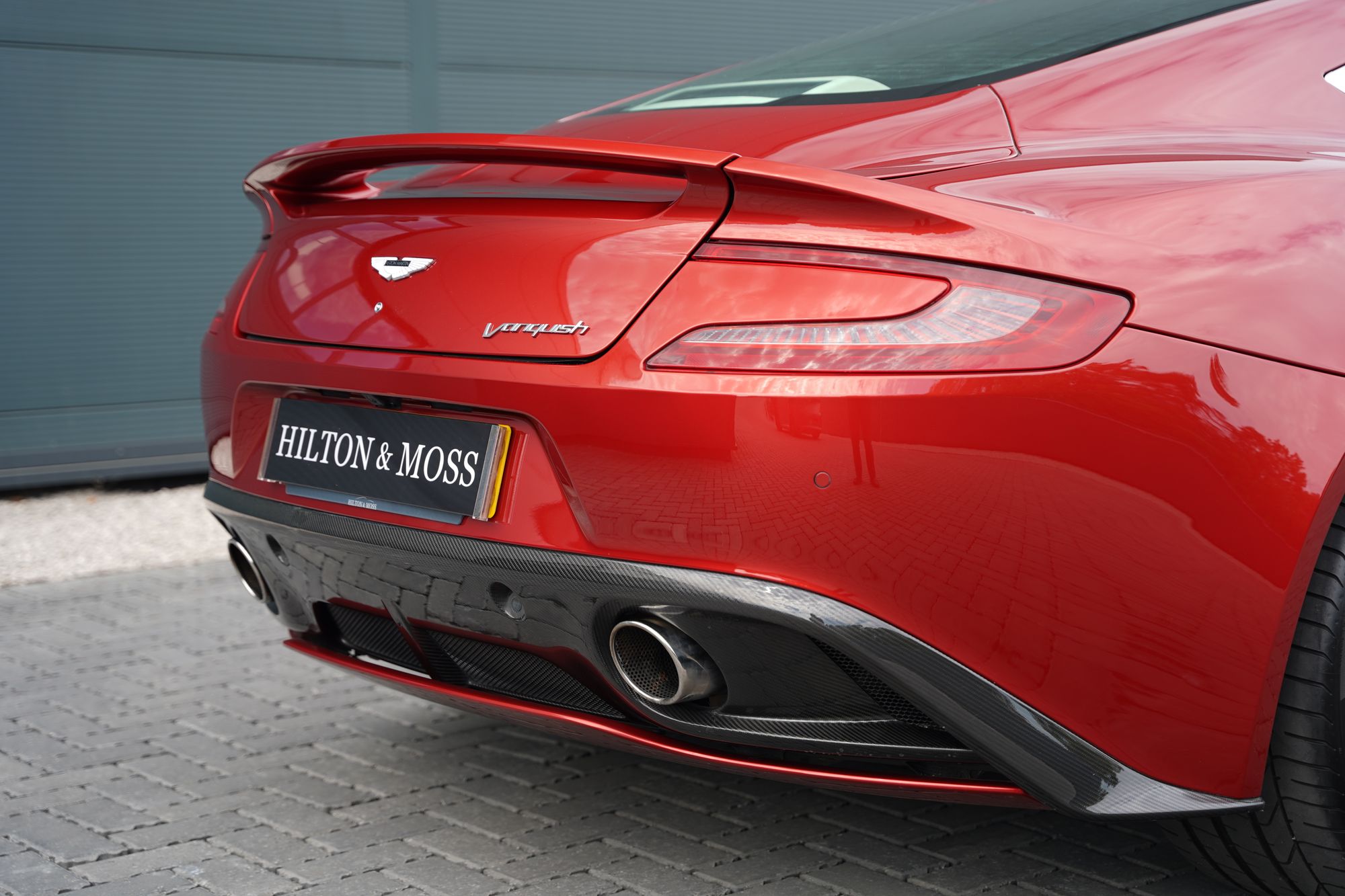 2013 Aston Martin Vanquish Coupe